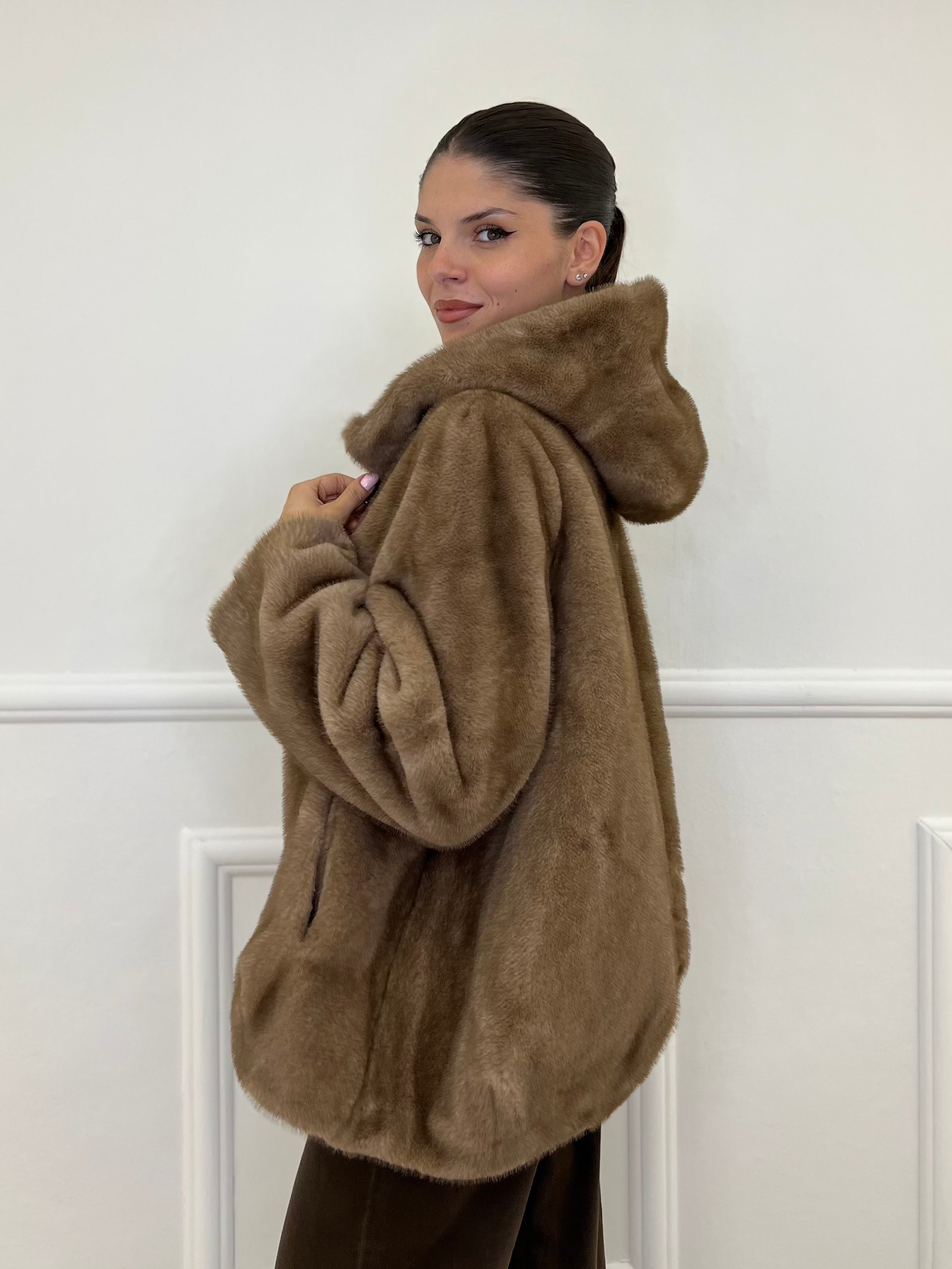 Pelliccia Cappuccio 007 Mocha - Bazar Abbigliamento