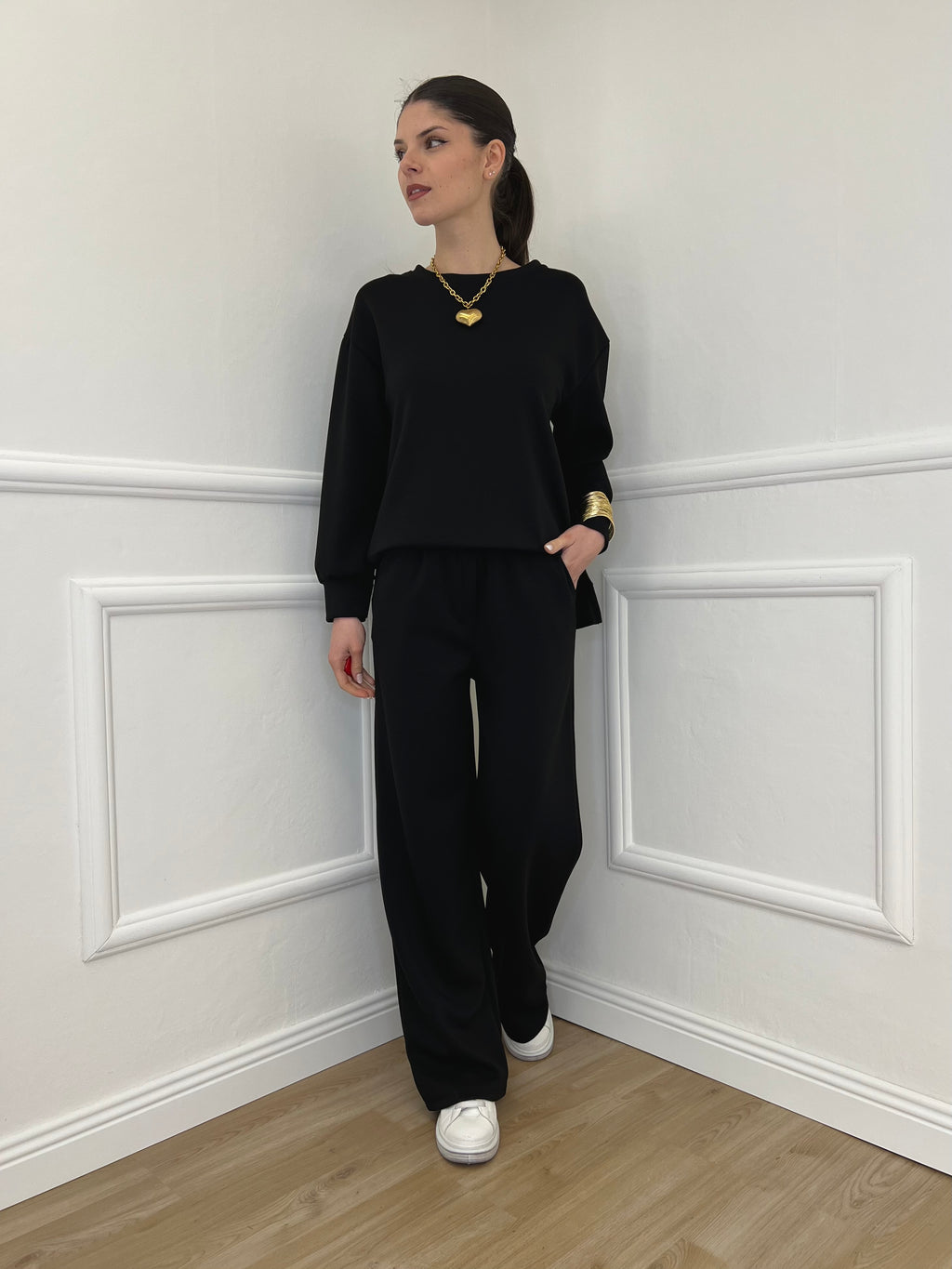 Tuta Over Girocollo 19143 Nero