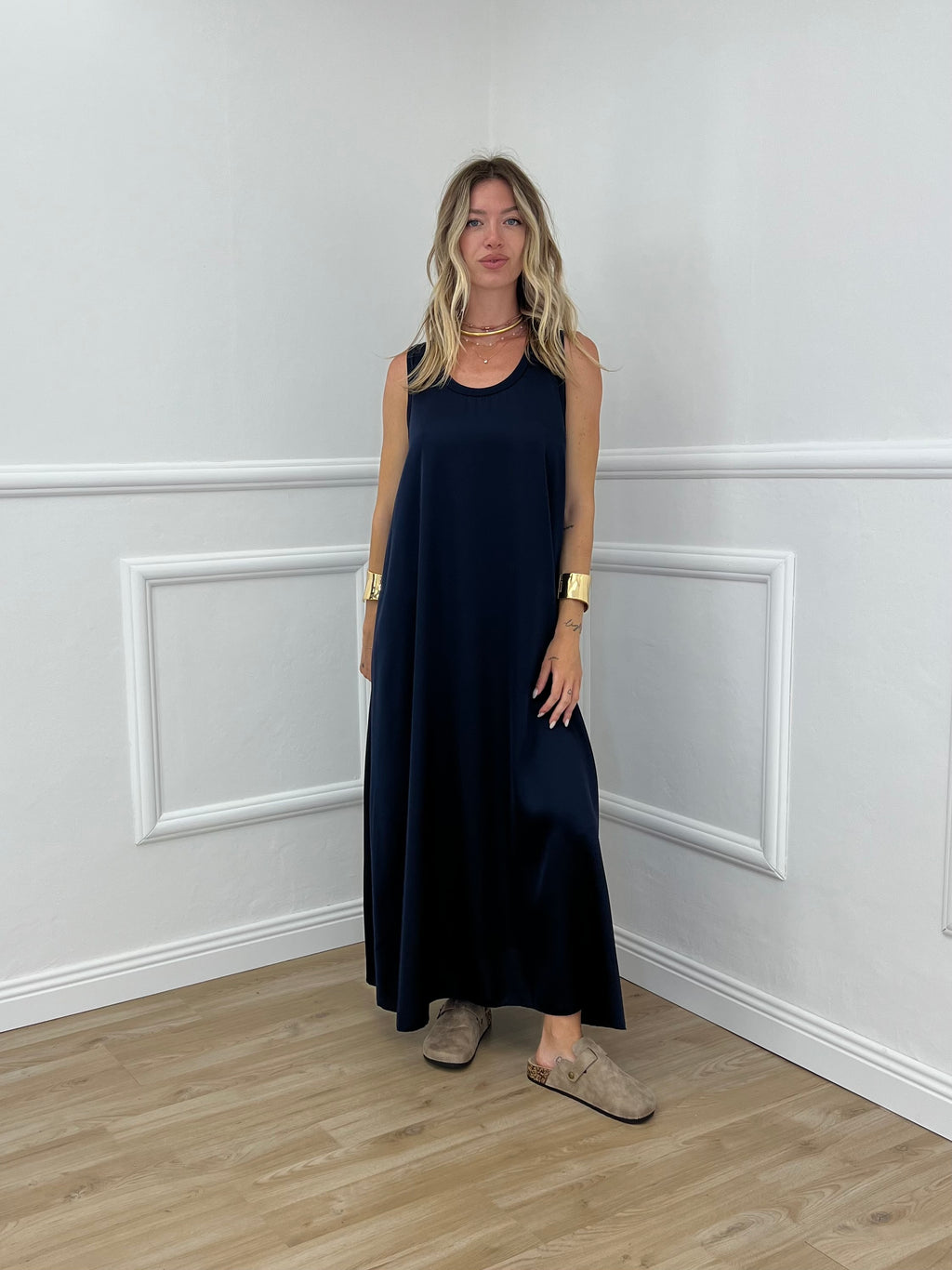 Abito Smanicato in Satin 23233 Blu