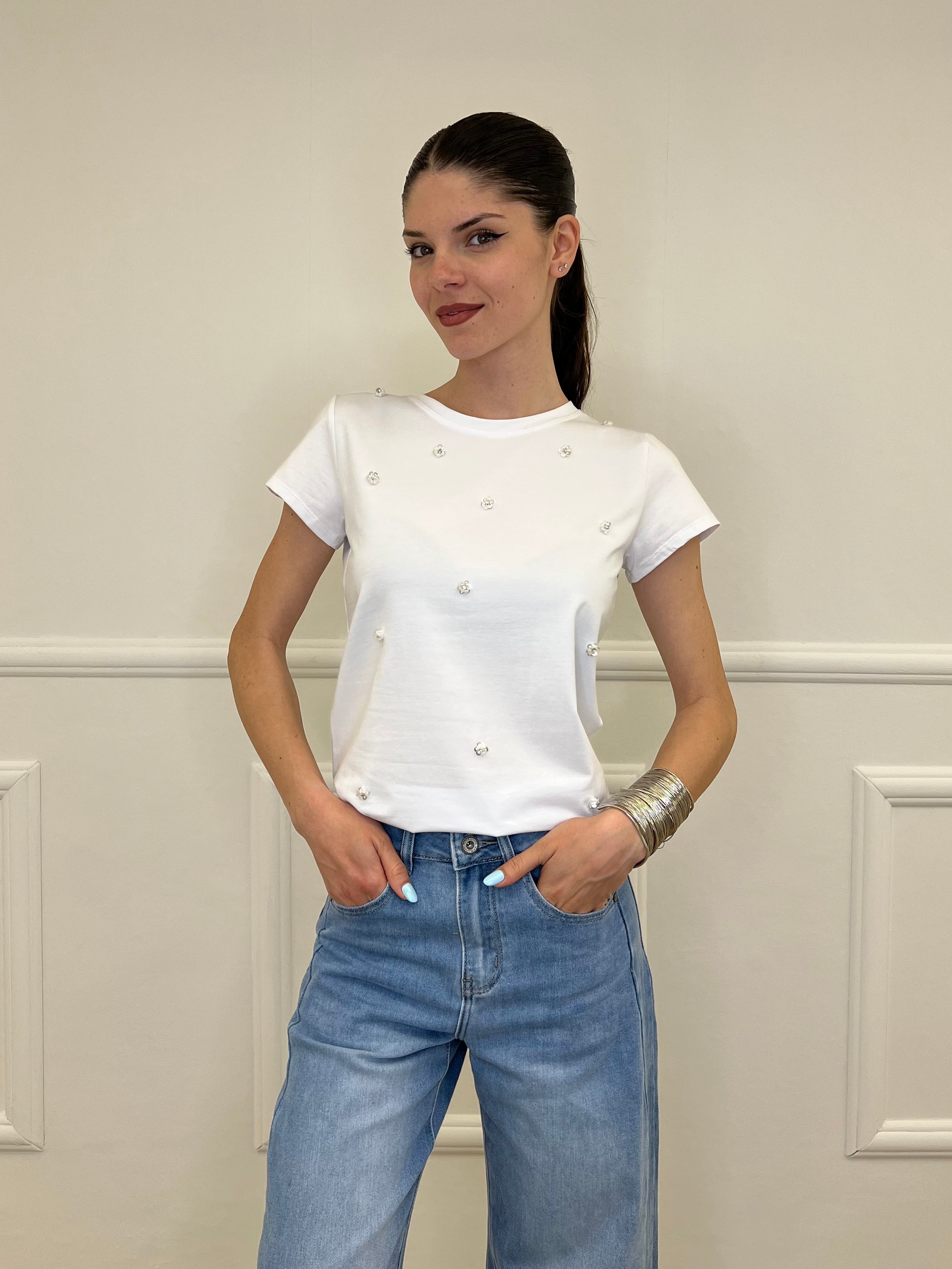 T-shirt Fiori Paillettes e Cristalli 5256 Bianco