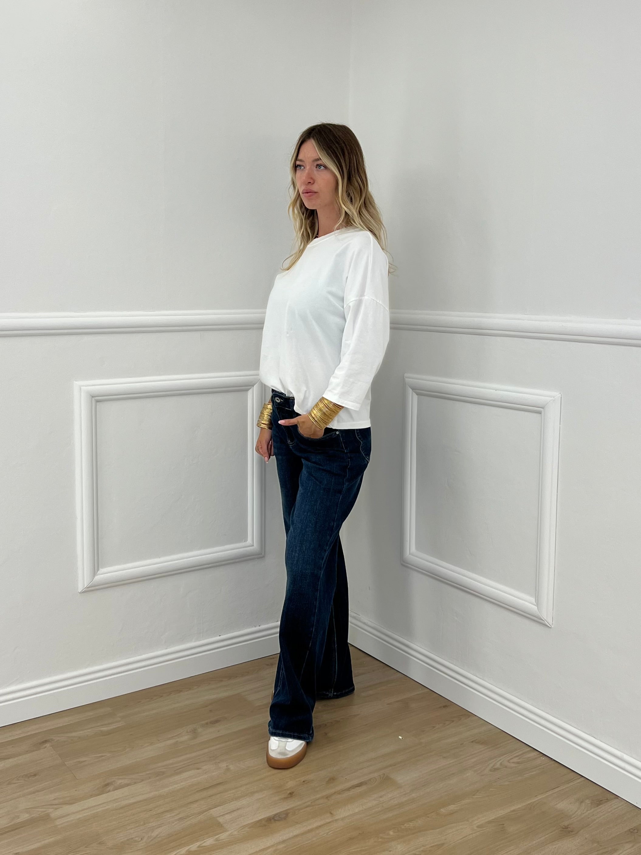 T-shirt Boxy Maniche Lunghe T10512 Bianco