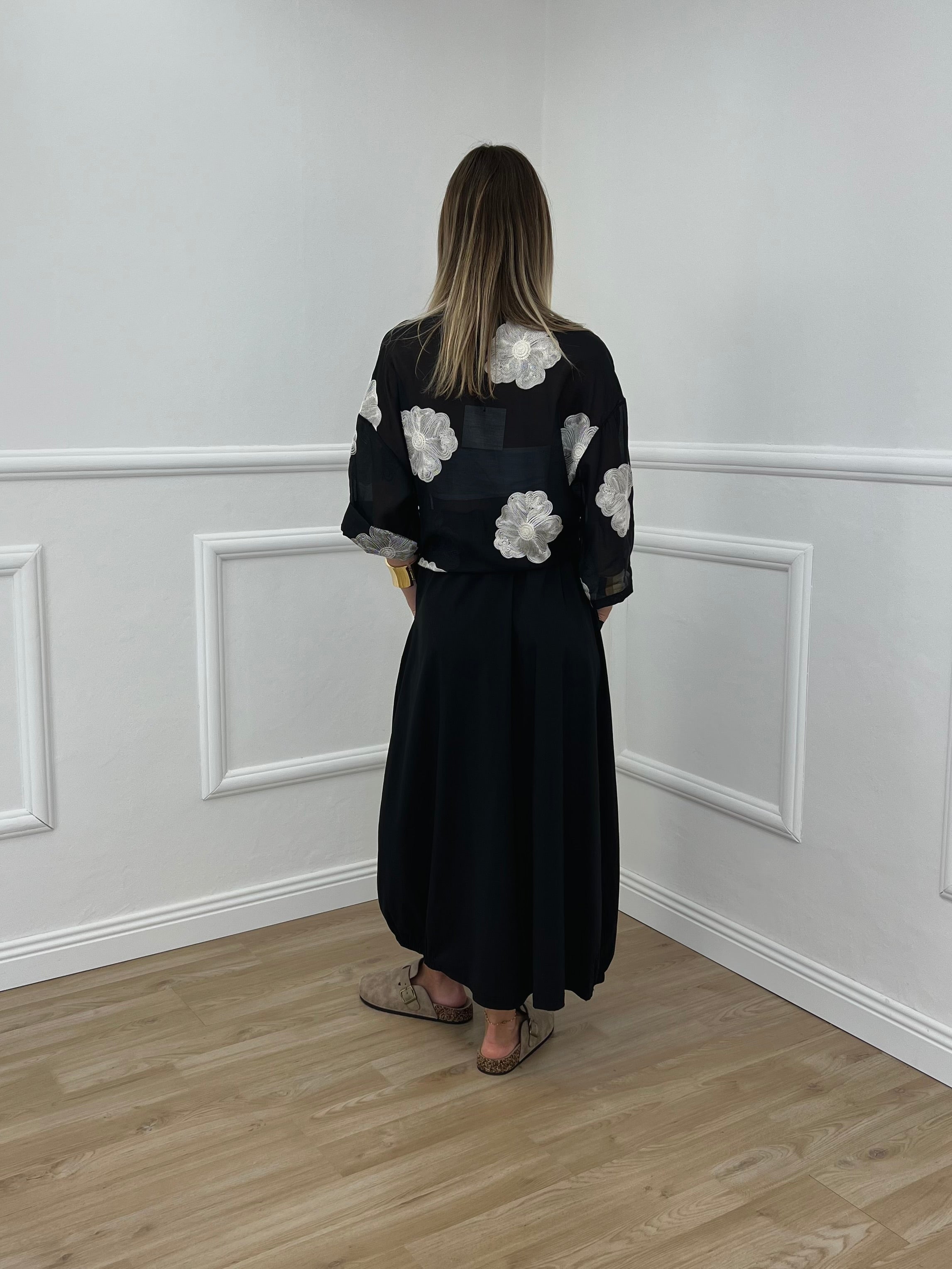 Camicia In Tencel Con Ricami 93-767 Nero