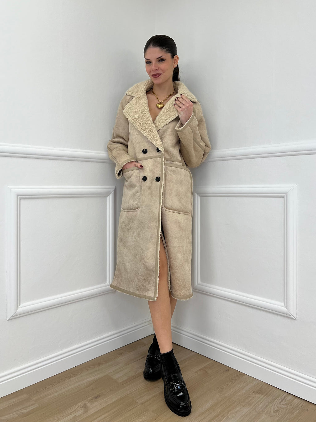 Montone Doppiopetto 23066 Ecru