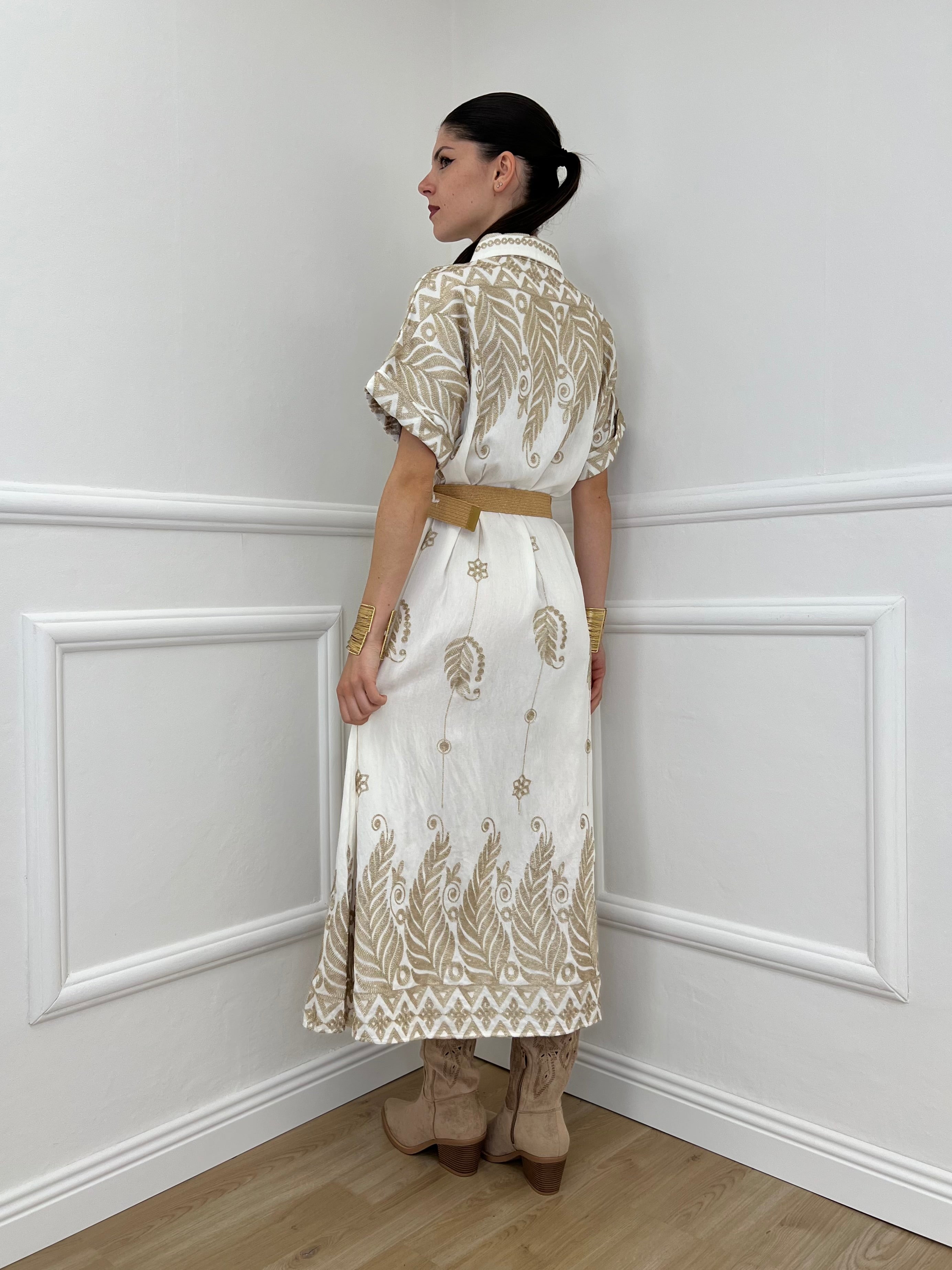 Abito Con Ricami In Lurex 18161 Panna