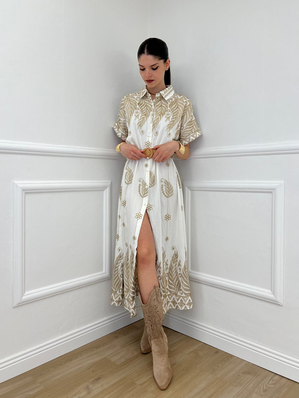 Abito Con Ricami In Lurex 18161 Panna