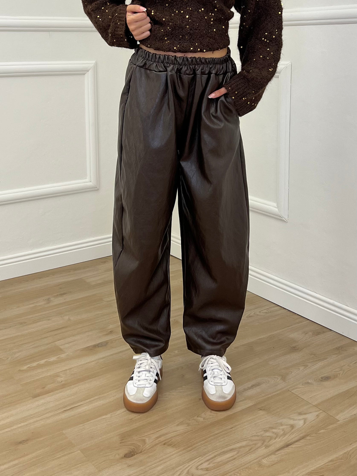 Pantalone Baggy Ecopelle D28945 Moro
