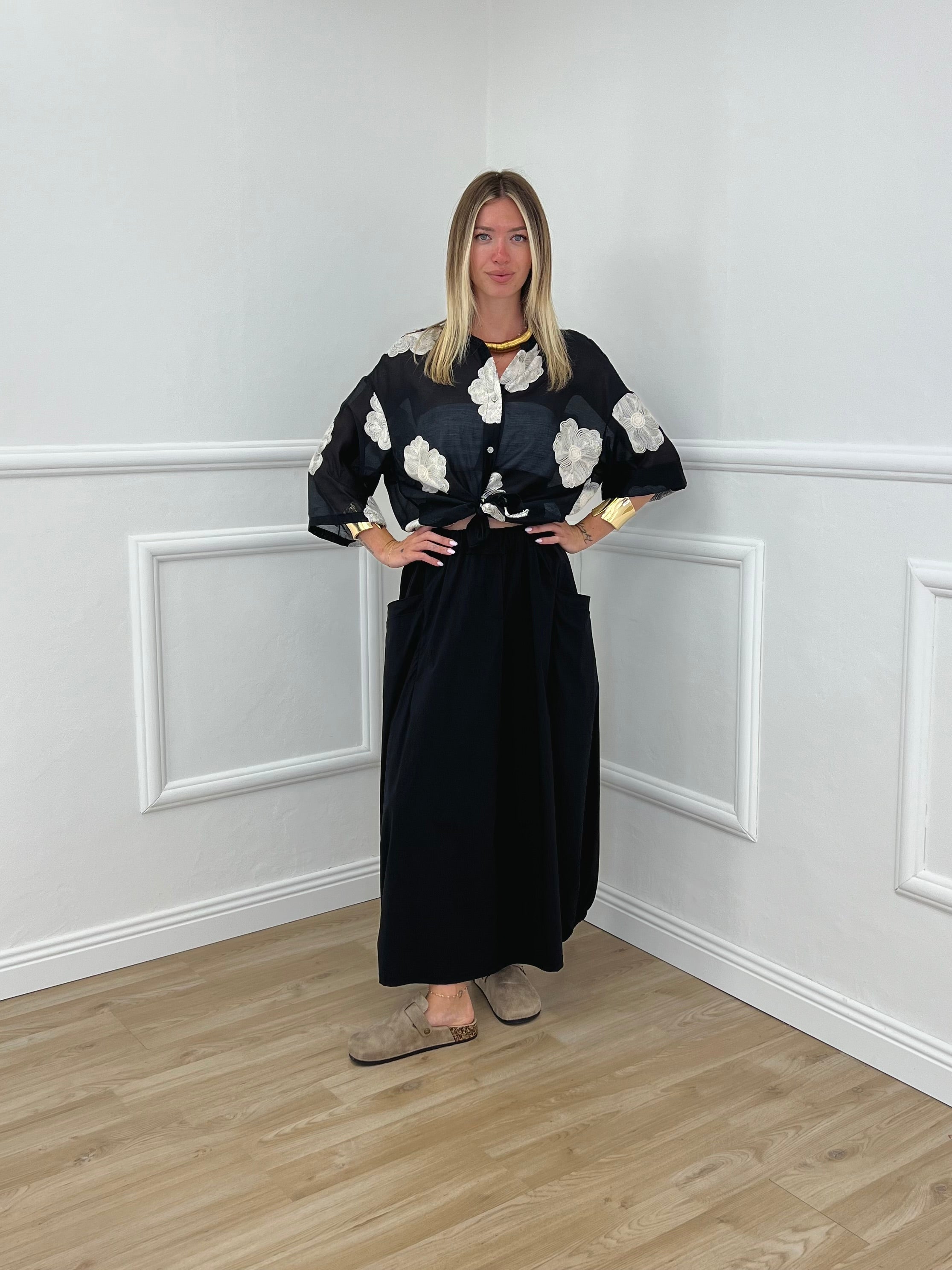 Camicia In Tencel Con Ricami 93-767 Nero