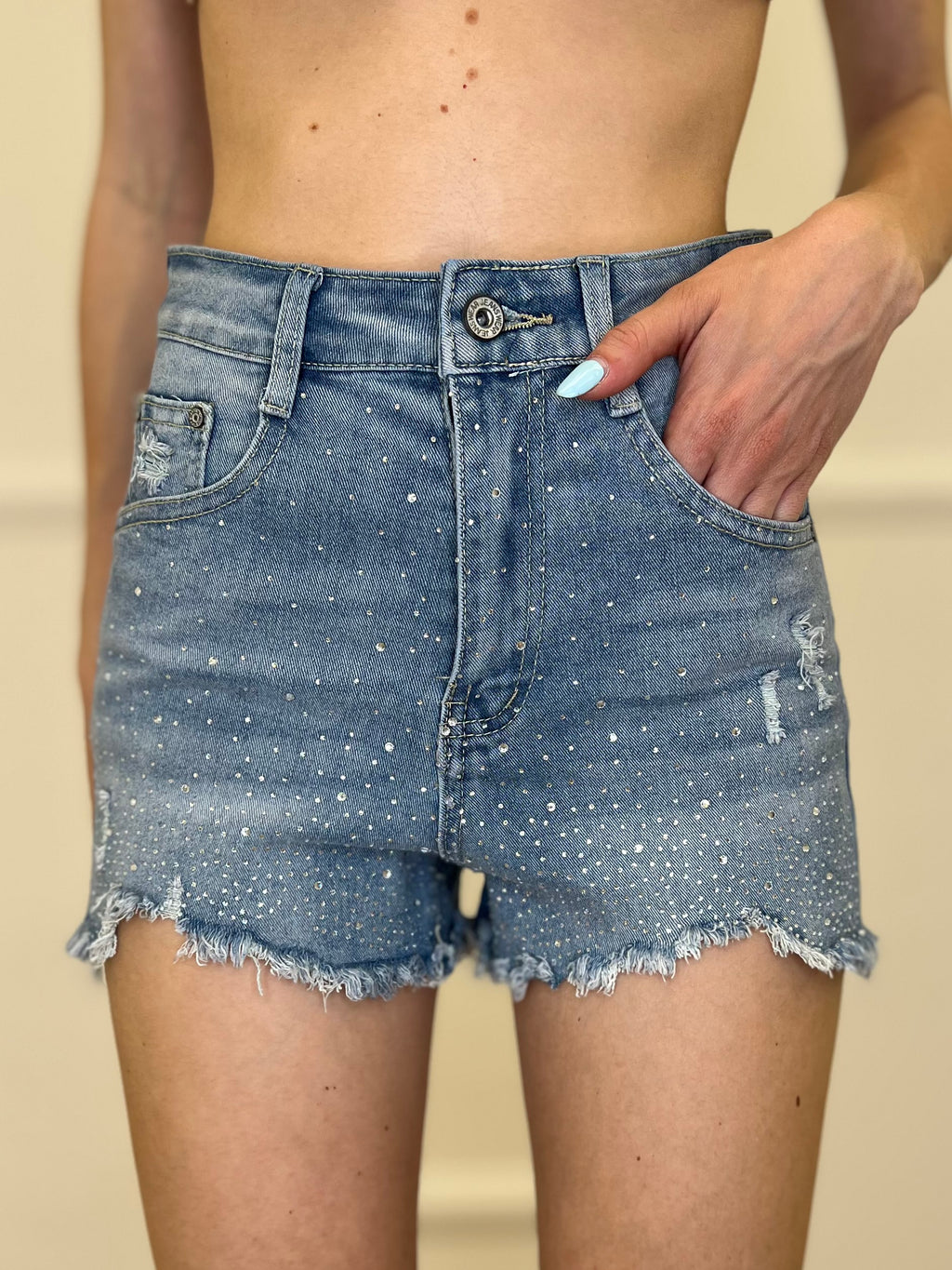 Shorts Denim Sfrangiato Con Strass 6632