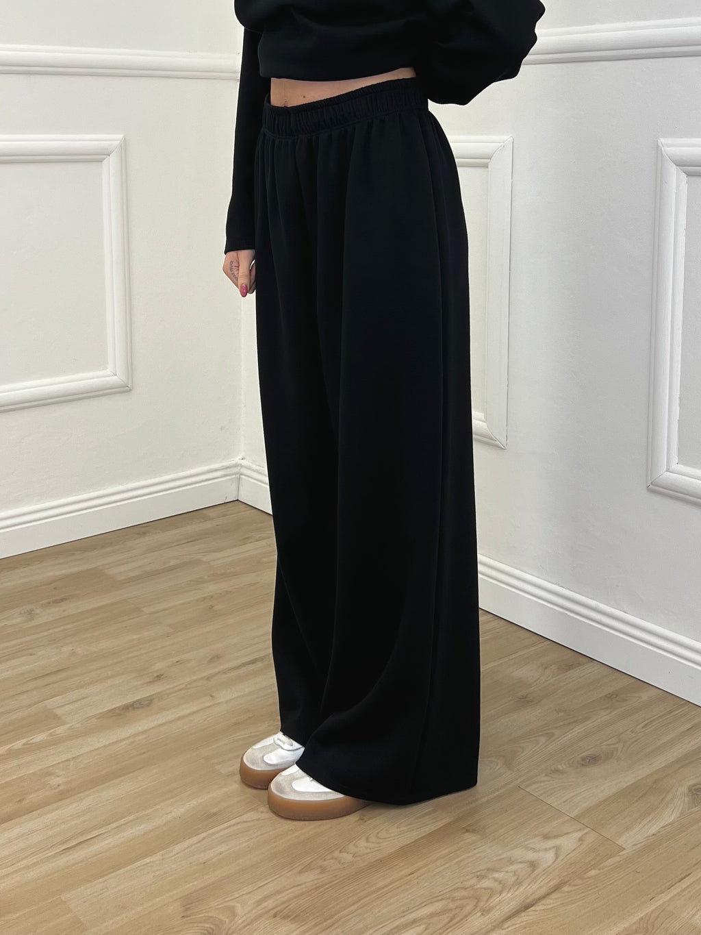Tuta Over in Viscosa 3277 Nero