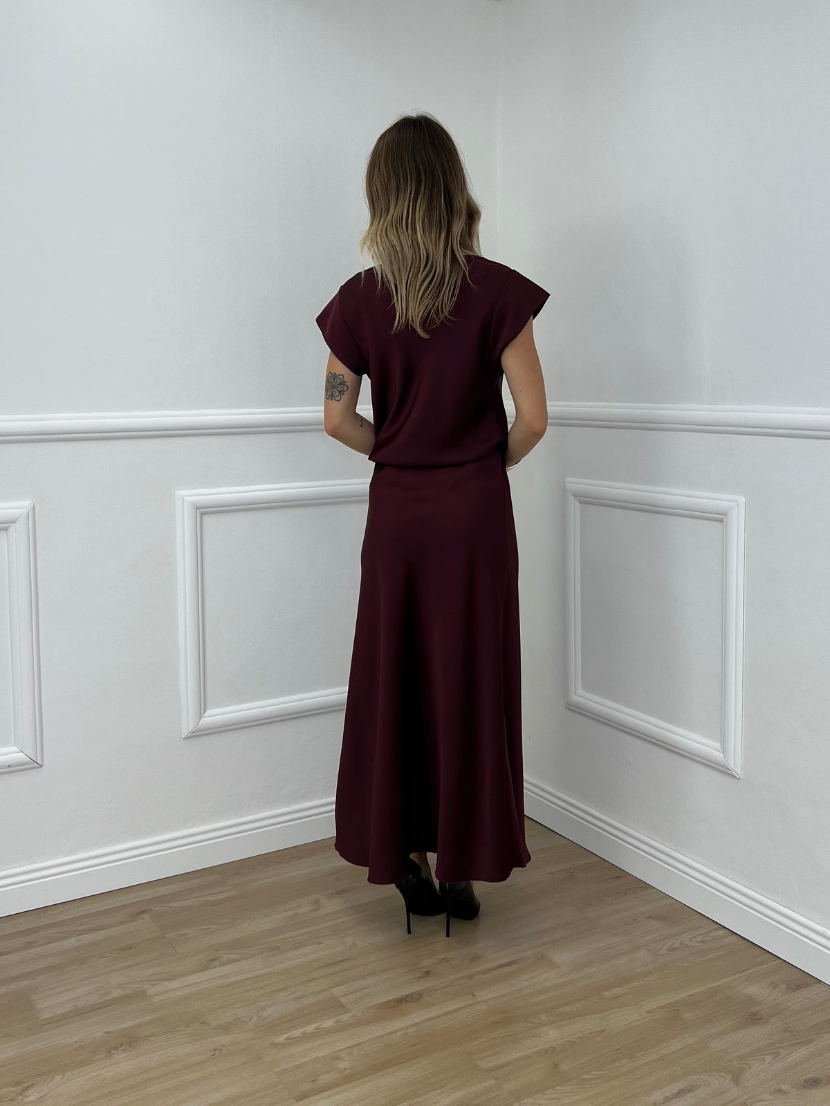 Gonna Longuette Satin 2236 Burgundy