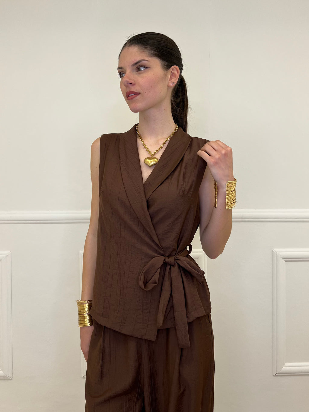 Completo Gilet Fiocco Crêpe 2852 Marrone