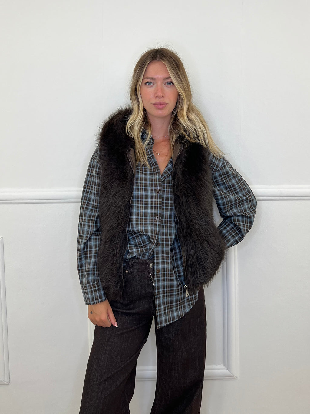 Pelliccia Smanicata Zip e Cappuccio 26003 Marrone
