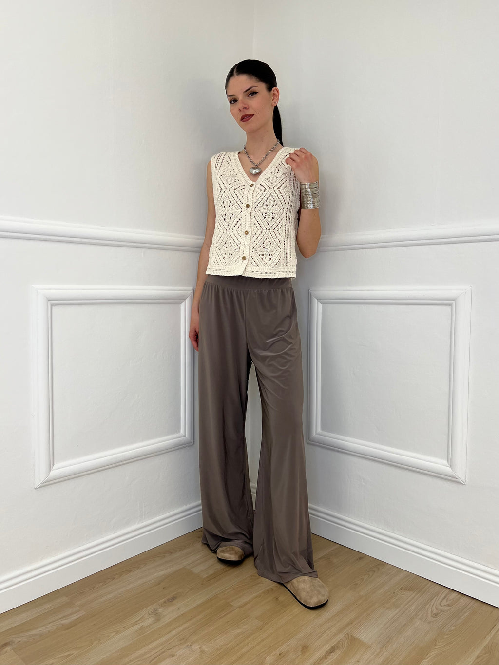 Gilet Traforato Ricami e Paillettes 32550 Ecru