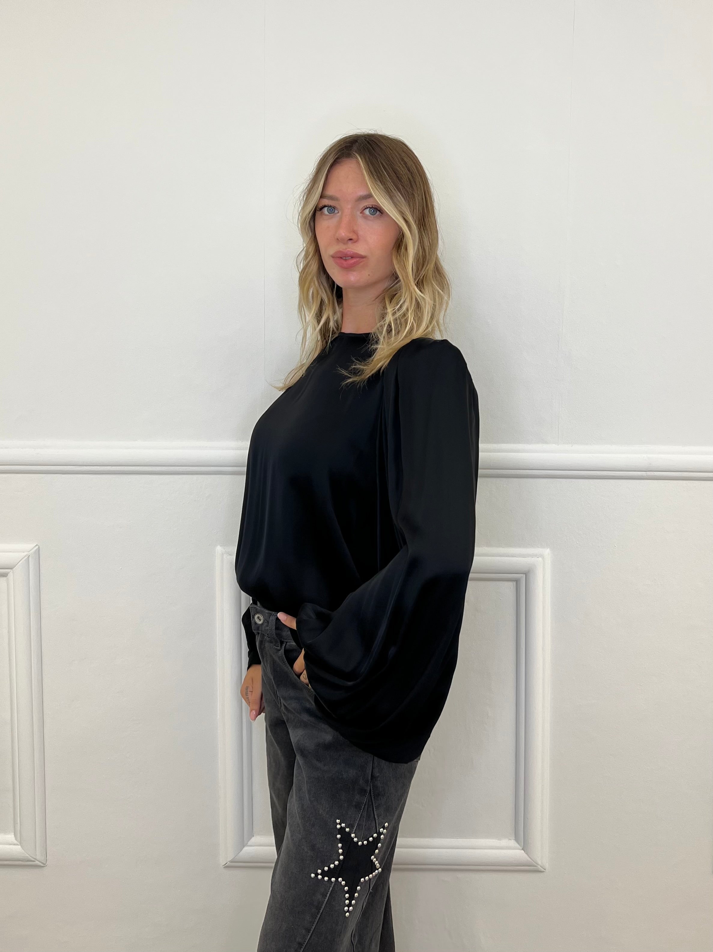 Blusa In Raso Lumina LD6110 Nero