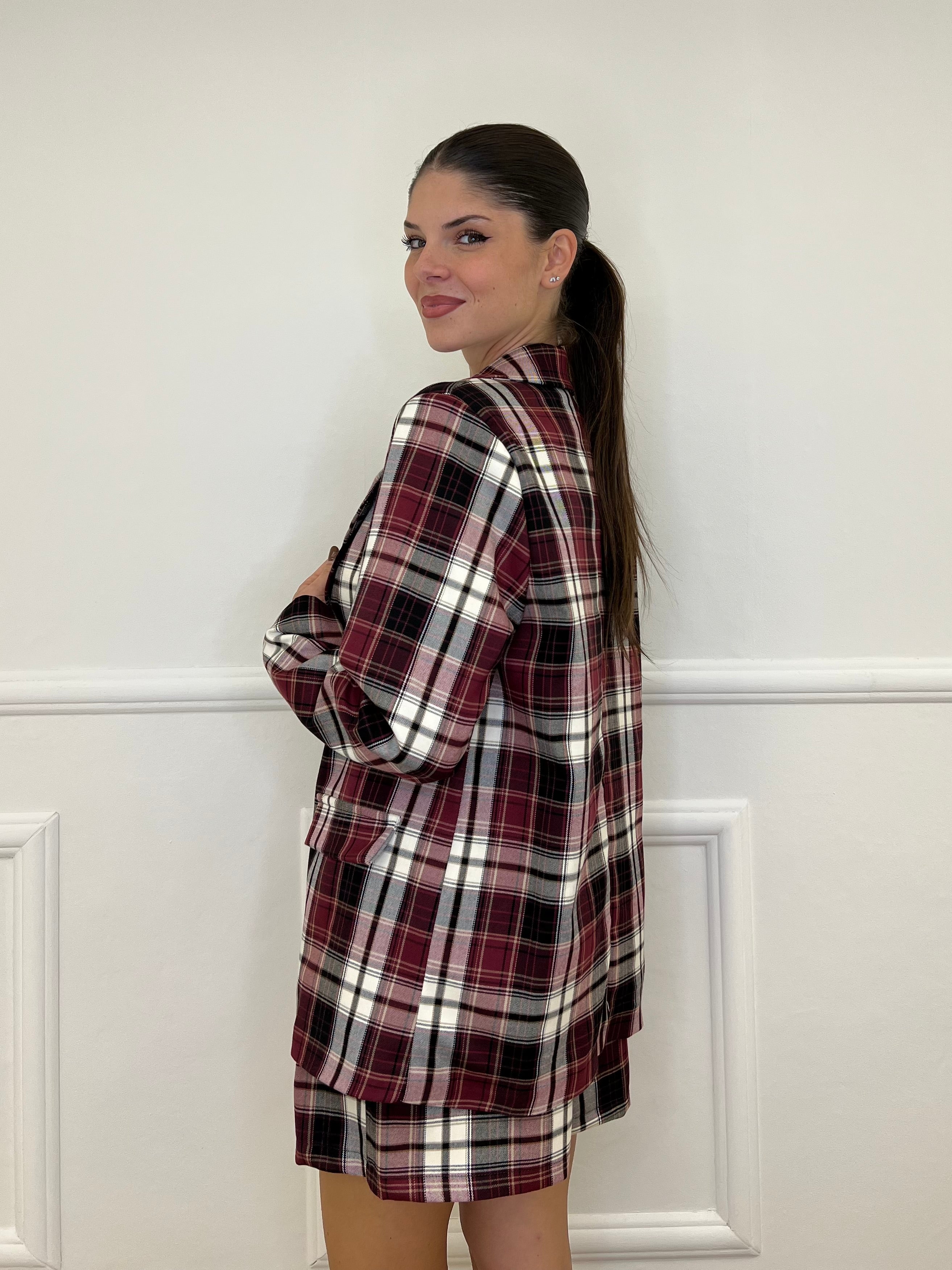 Completo Shorts A6964 Burgundy