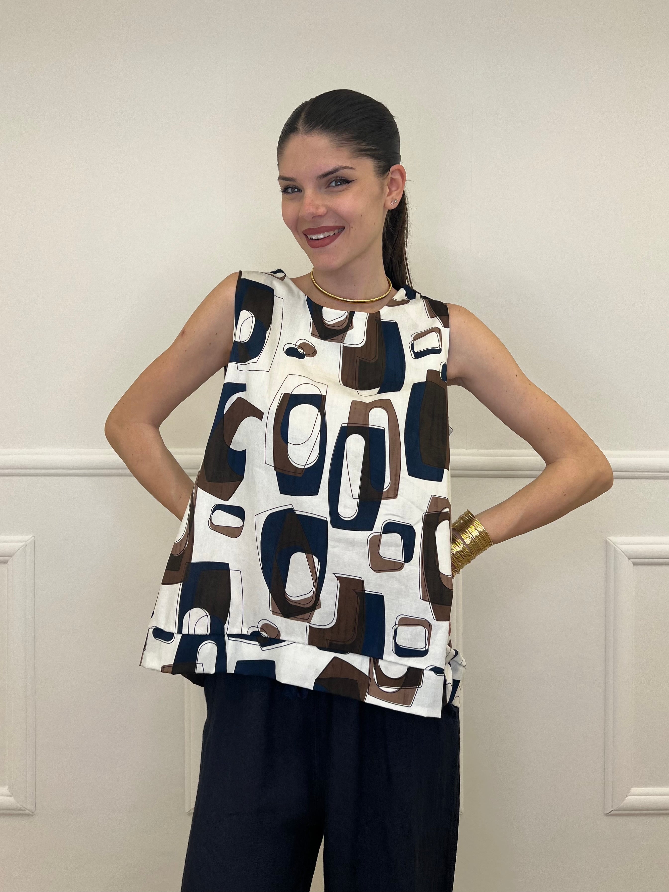 Blusa Smanicata a Trapezio Fantasia 3138