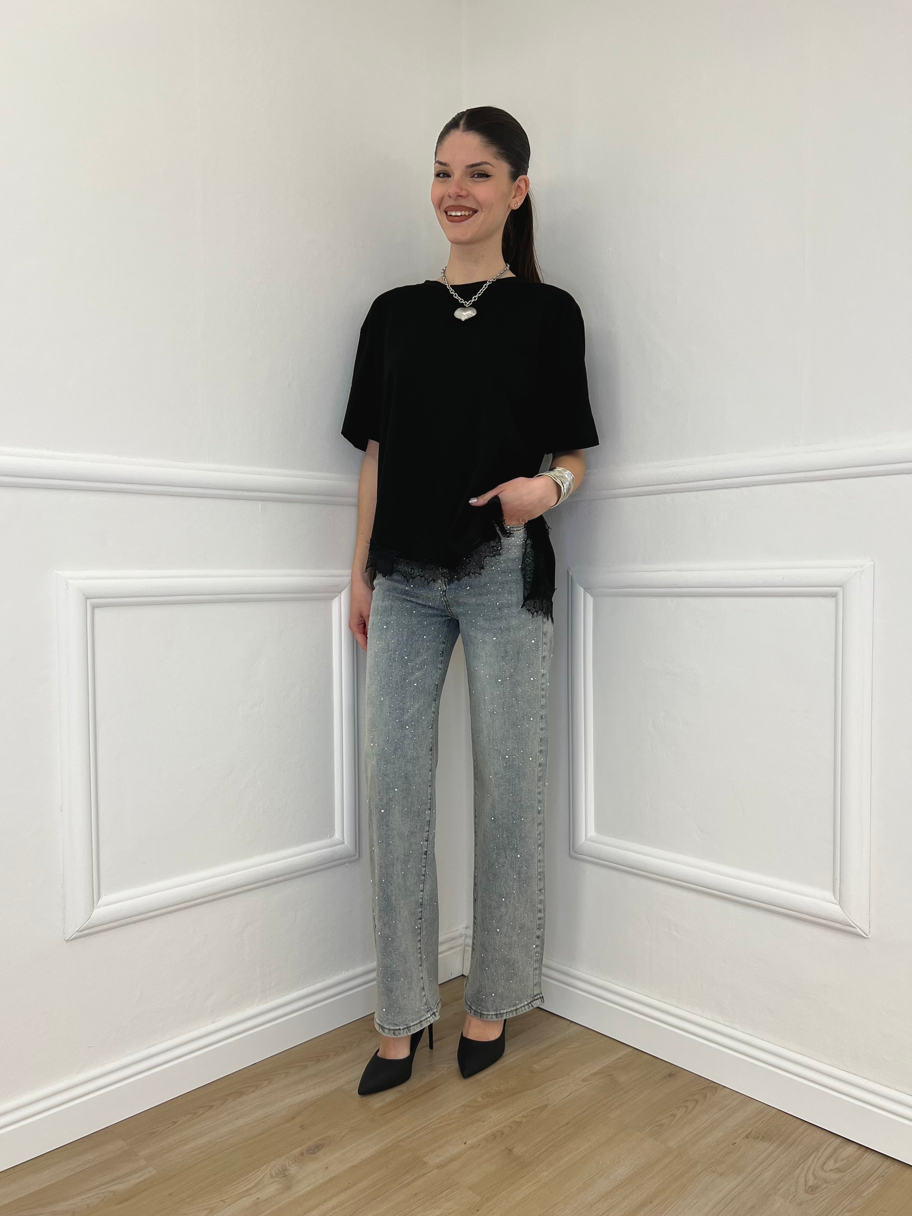 T-shirt Asimmetrica Con Pizzo 2824 Nero