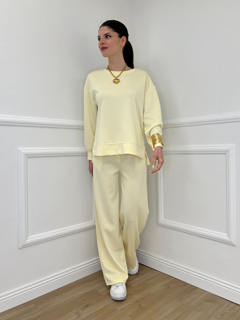 Tuta Over Girocollo 19143 Giallo