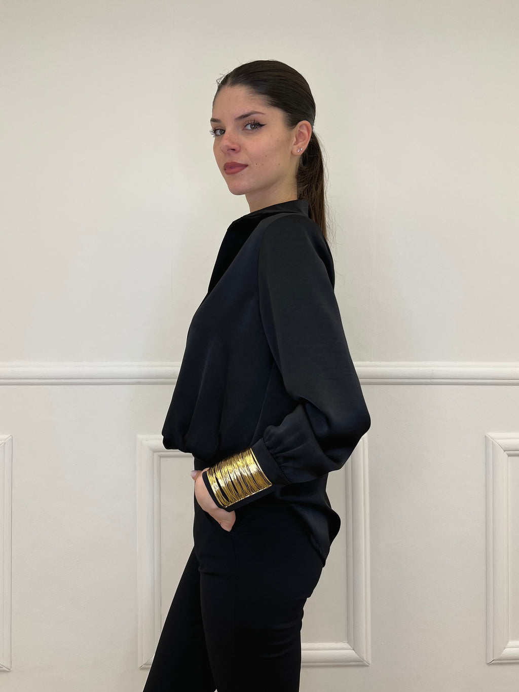 Blusa In Satin Con Spalline 10277 Nero