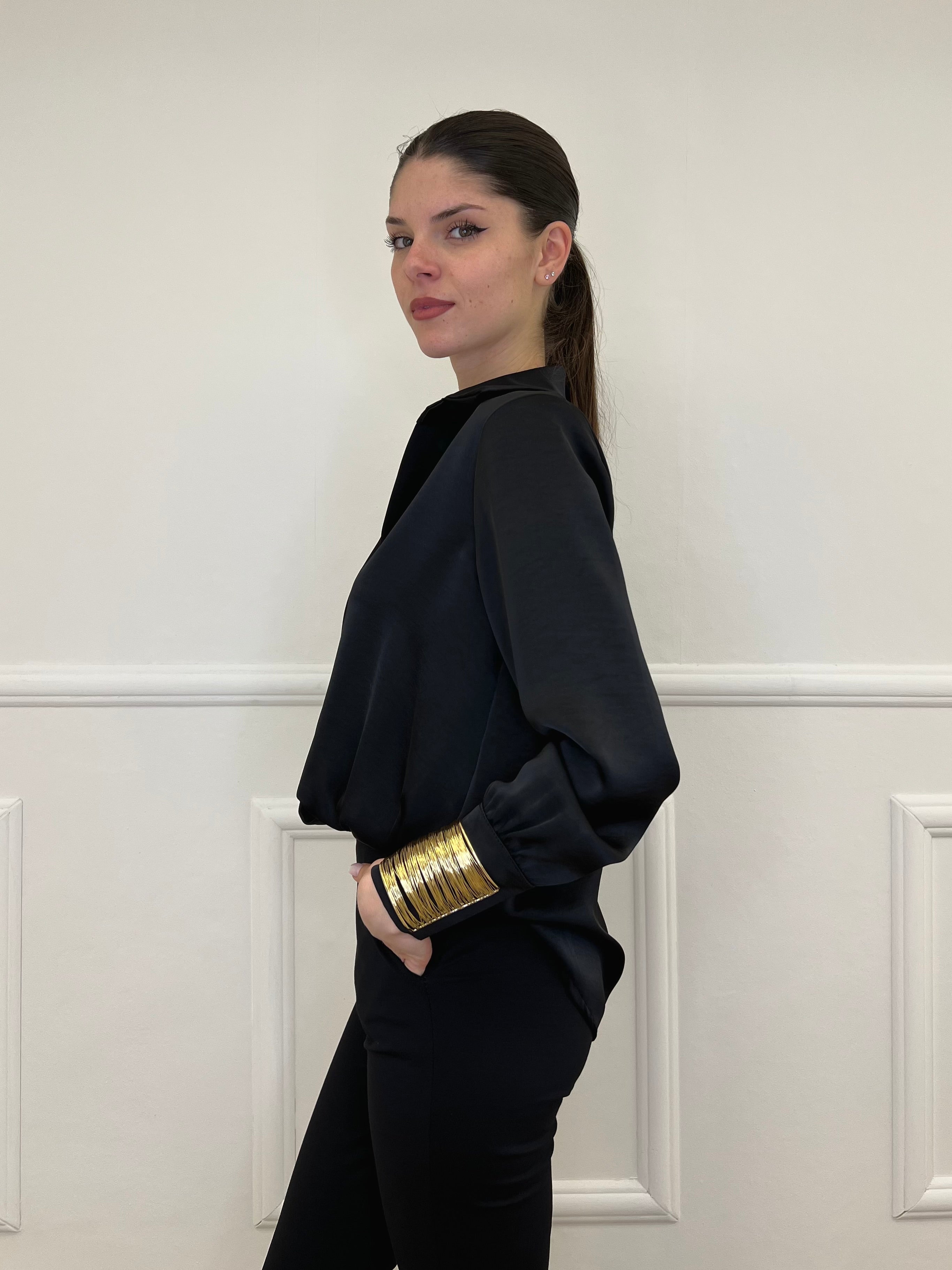 Blusa In Satin Con Spalline 10277 Nero