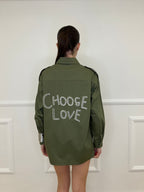 Camicia Overshirt "Choose Love" AL0066 Verde Militare