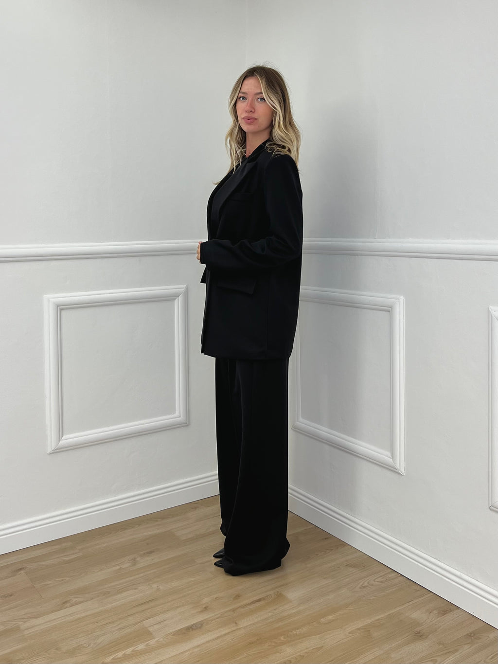 Blazer Doppiopetto Oversize 2412 Nero