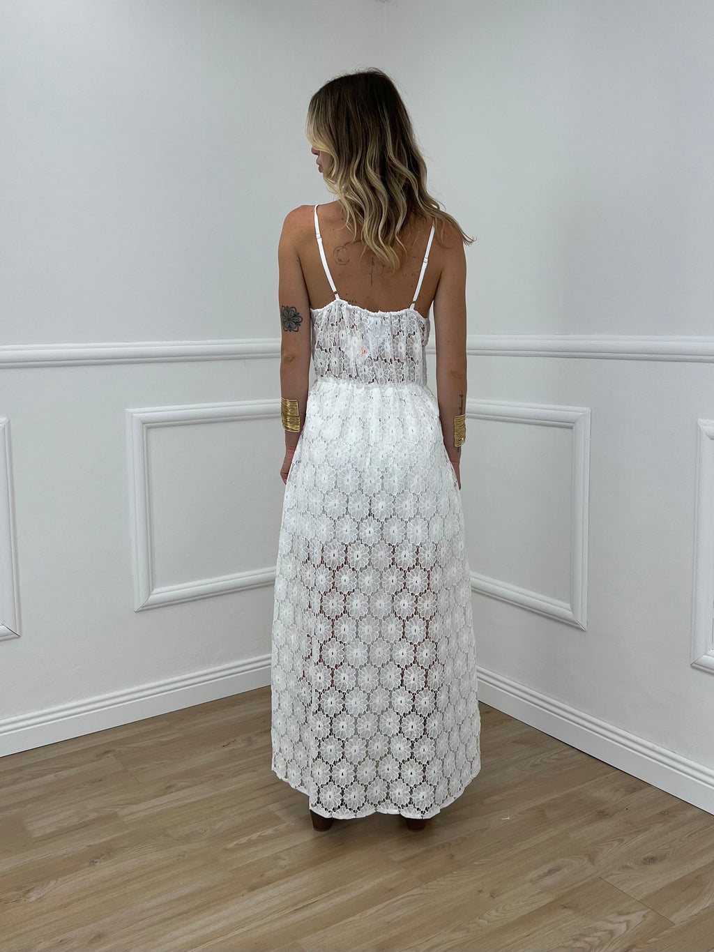 Tuta Abito In Pizzo 99005 Bianco