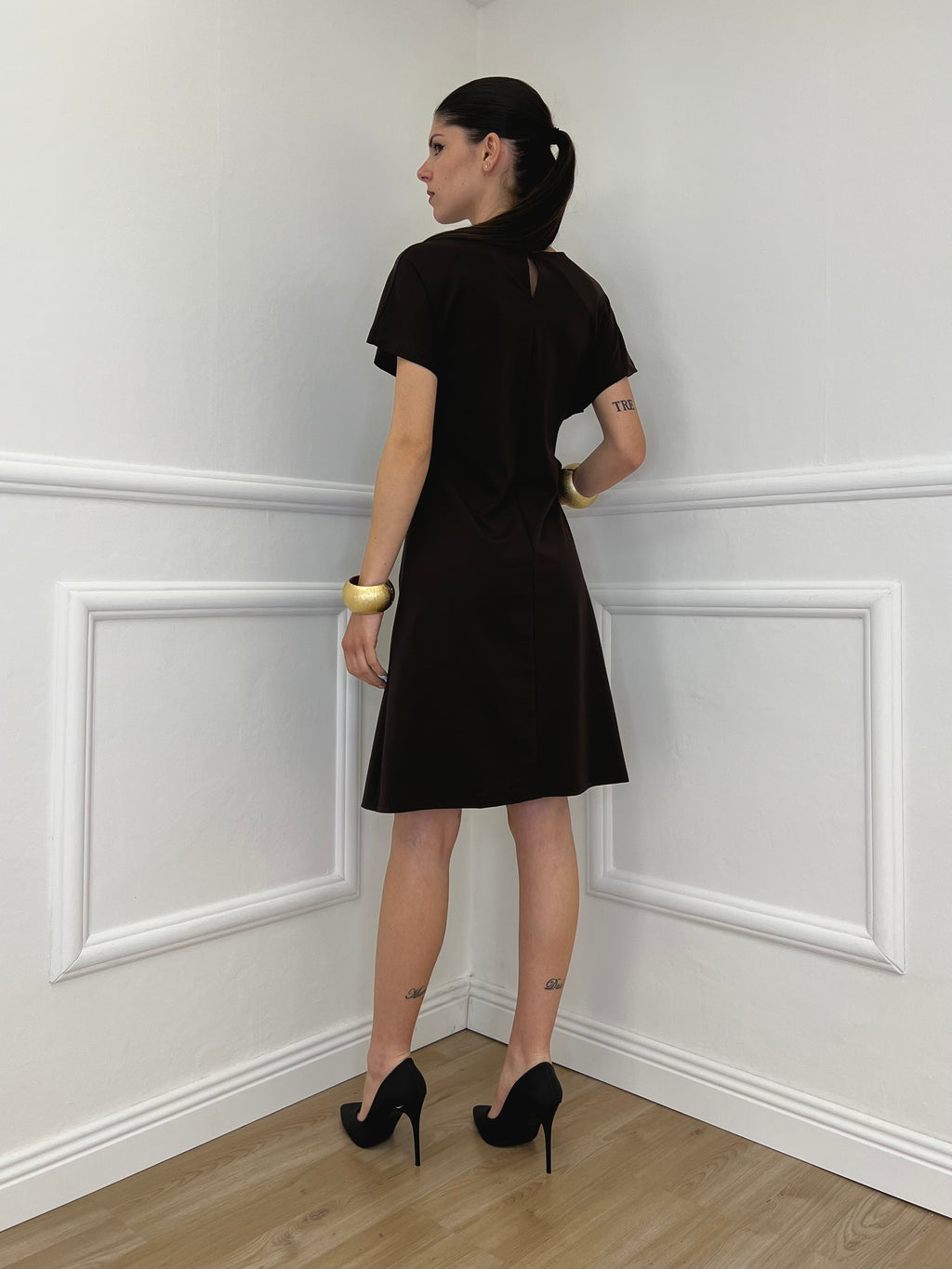 Vestito Con Drappeggio e Fiocco 4782 Marrone