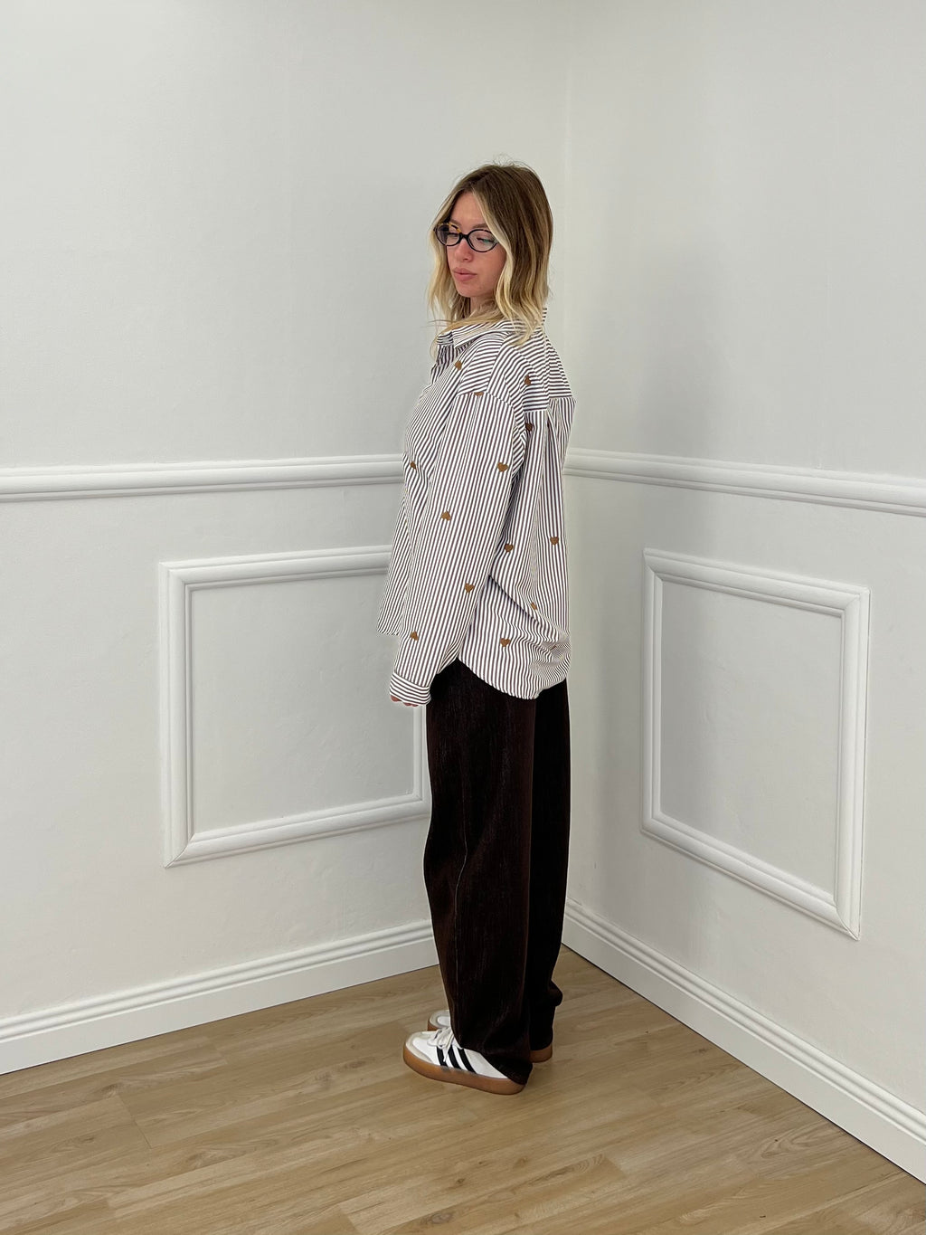 Camicia Cuori Ricamati 1255 Marrone