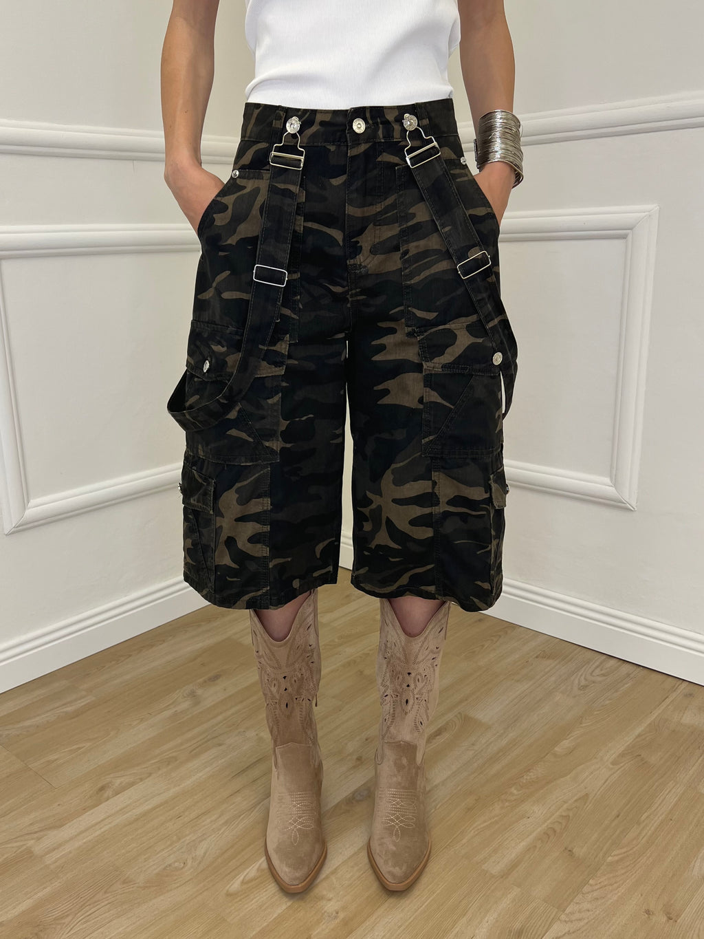Bermuda Camouflage Con Bretelle 22333