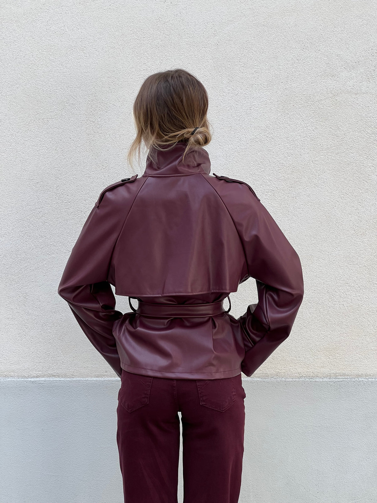 Trench Corto In Ecopelle 2610 Burgundy