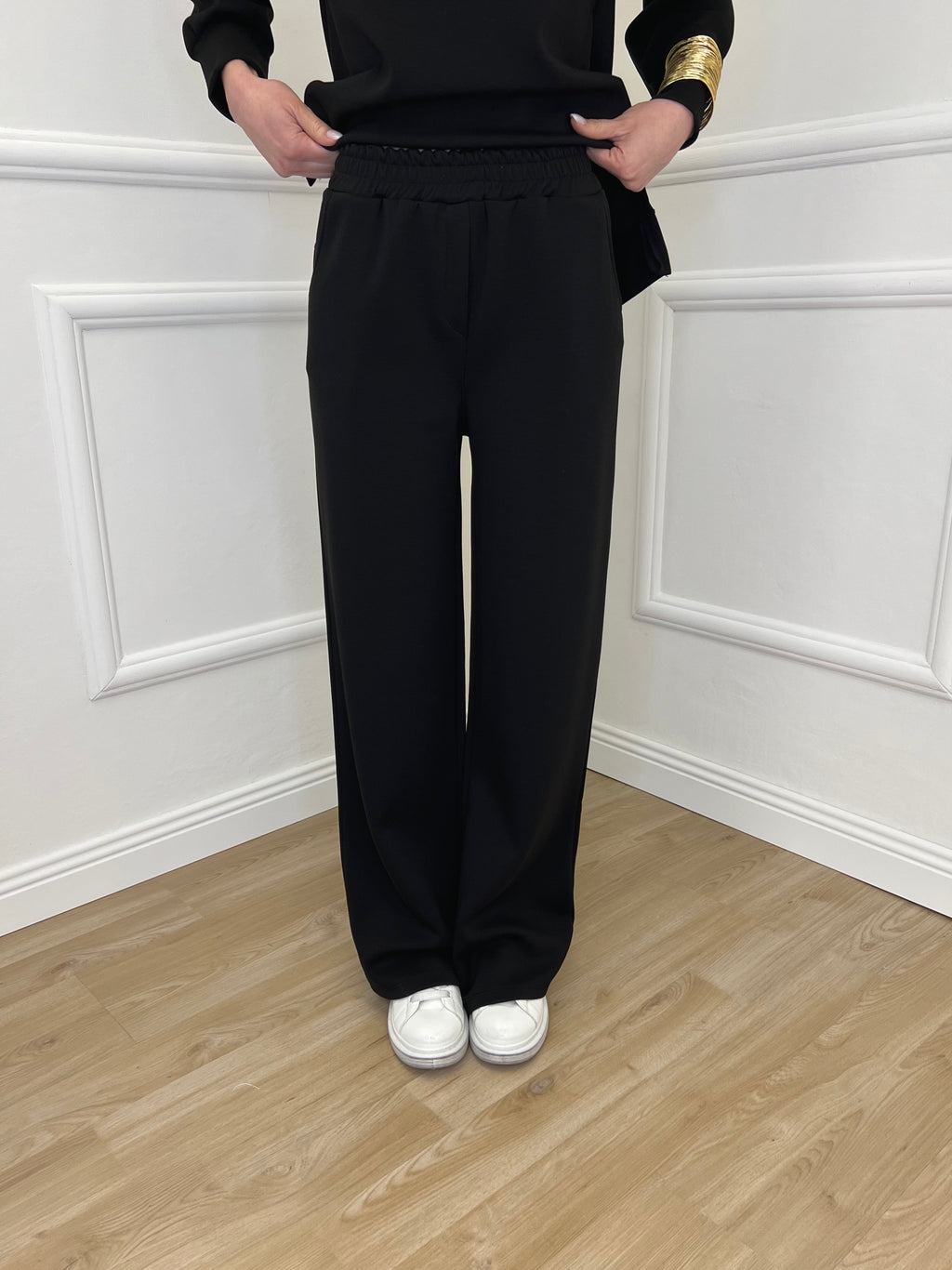 Tuta Over Girocollo 19143 Nero