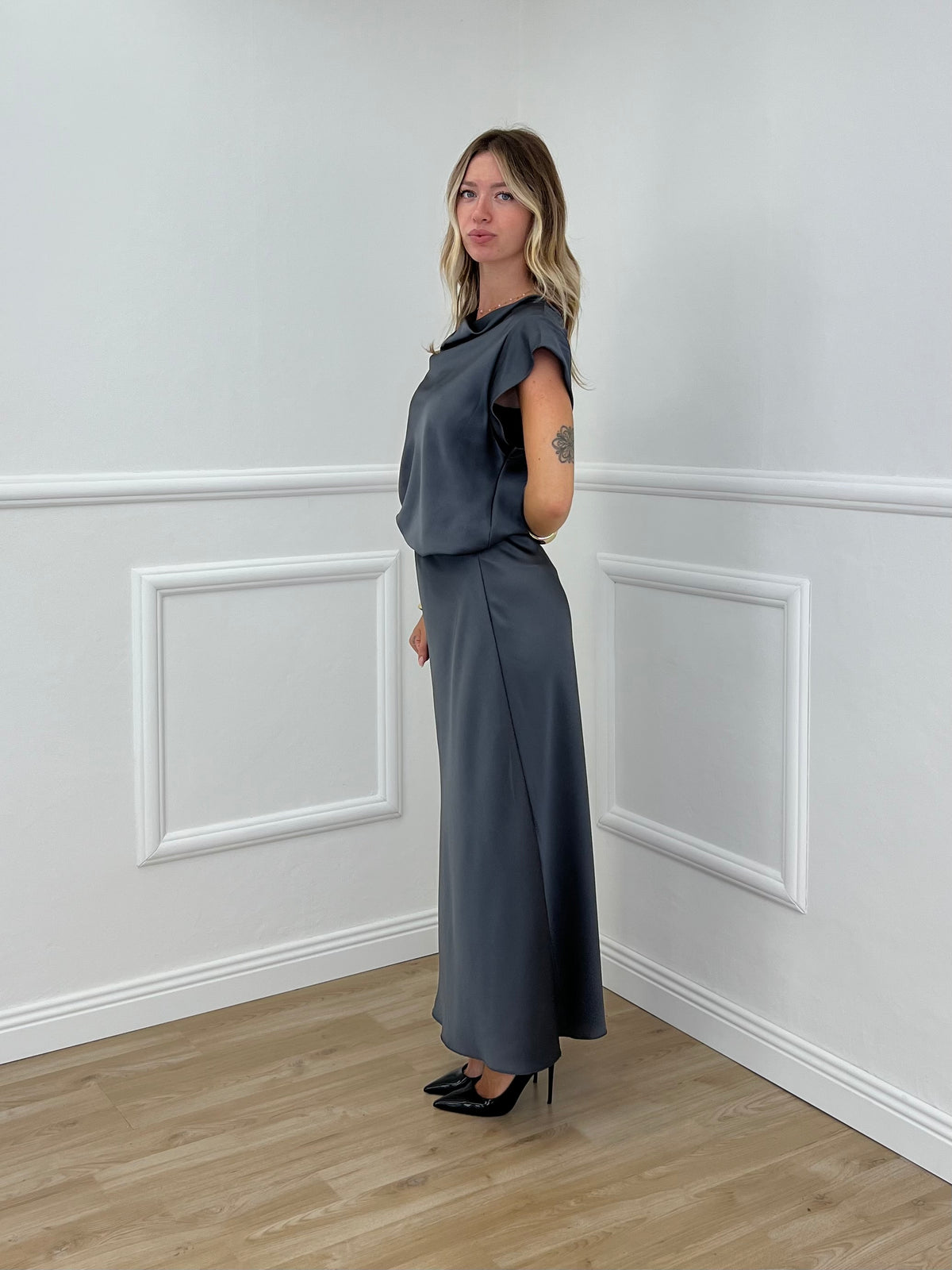 Blusa Satin Scollo Morbido 2548 Piombo