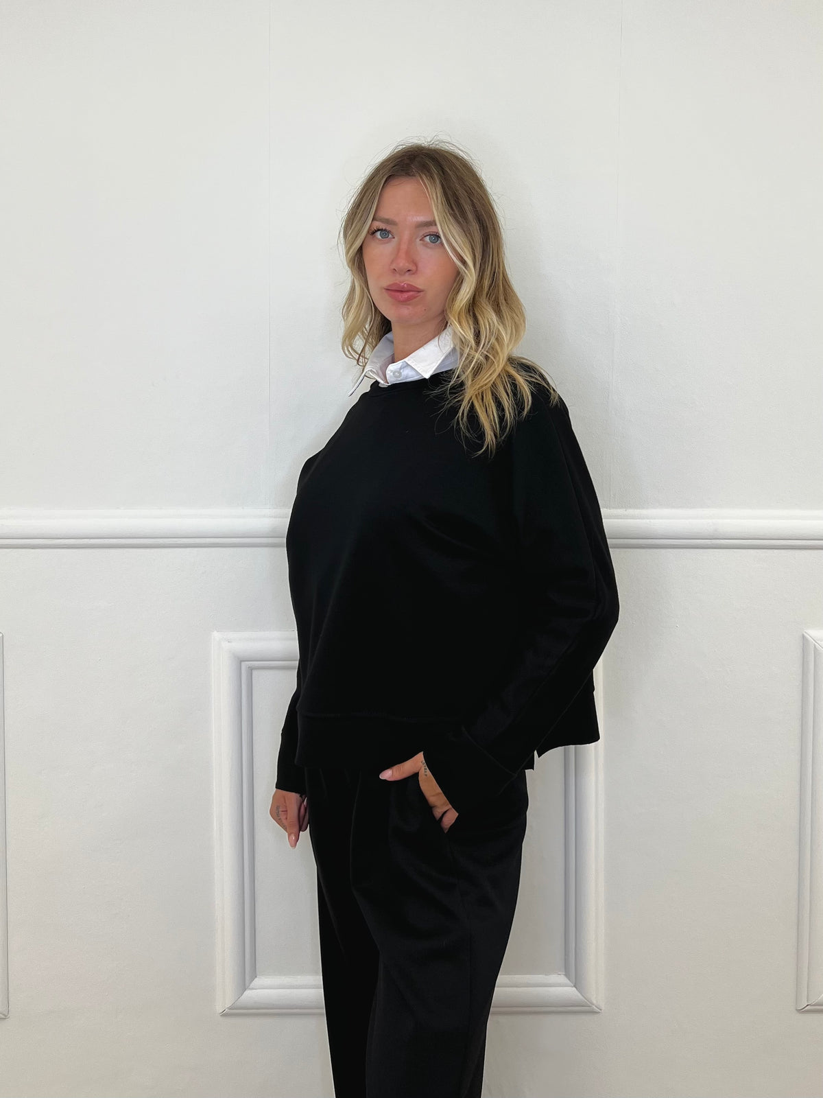 Tuta Oversize Girocollo D27629 Nero