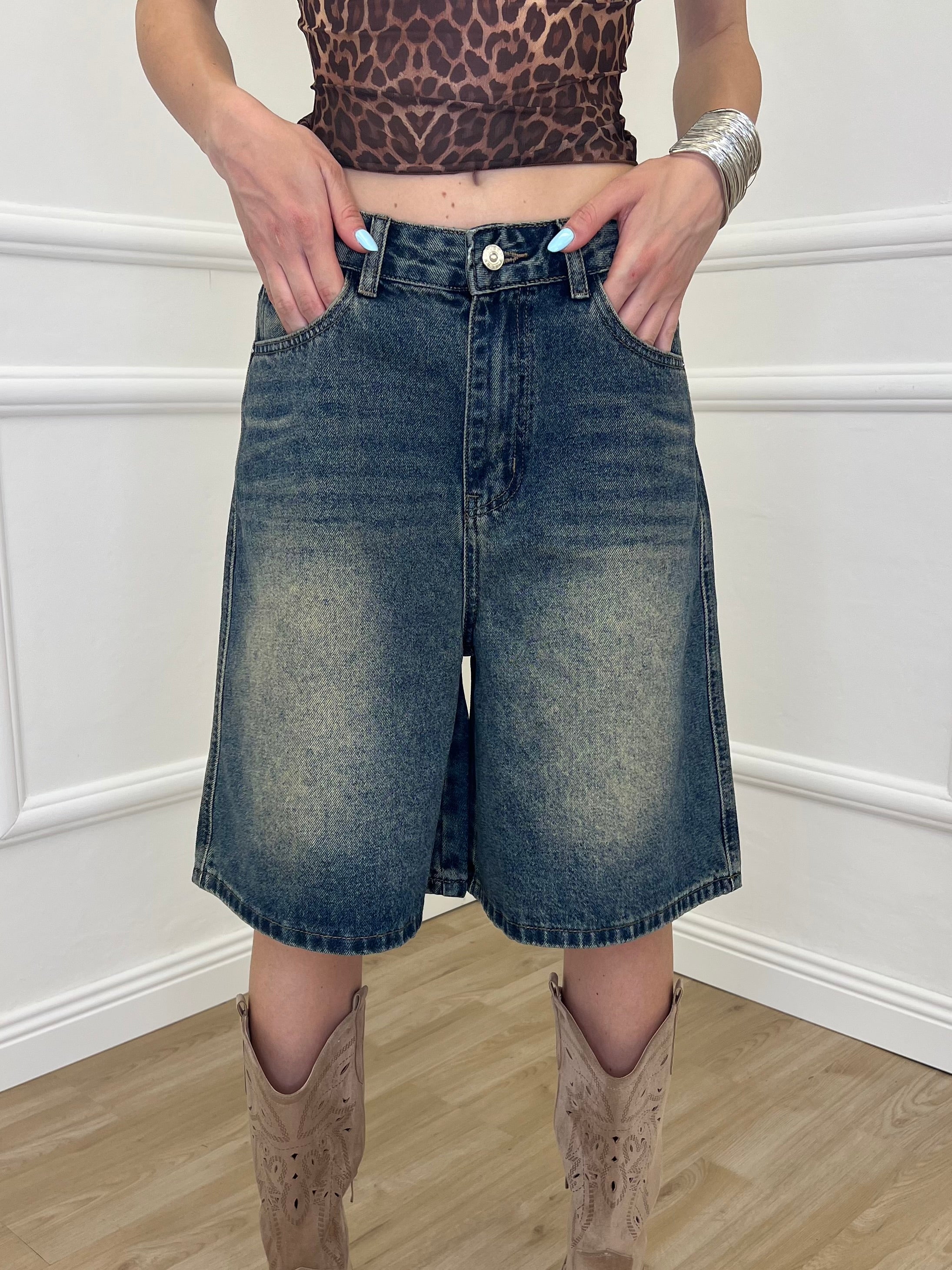 Bermuda in Denim Stonewash 22238 Blu