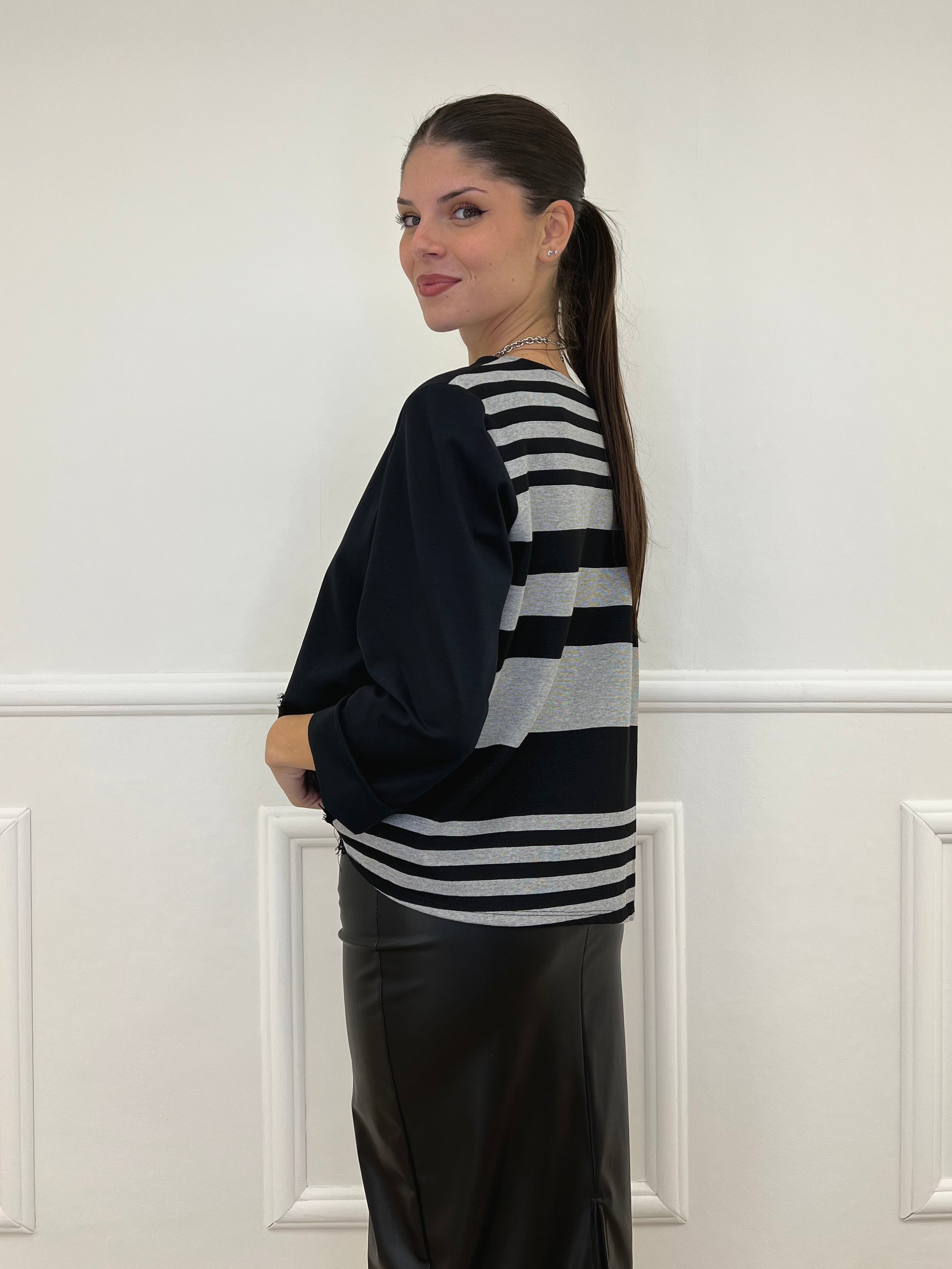 Maglia Asimmetrica Pizzo Bicolor 0225 Nero