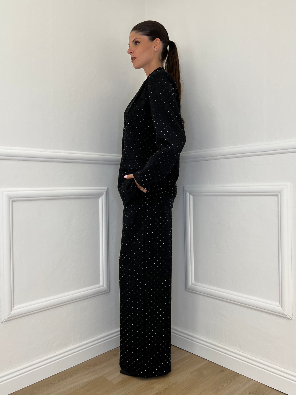 Tailleur Micro Borchie L5181 Nero - Bazar Abbigliamento