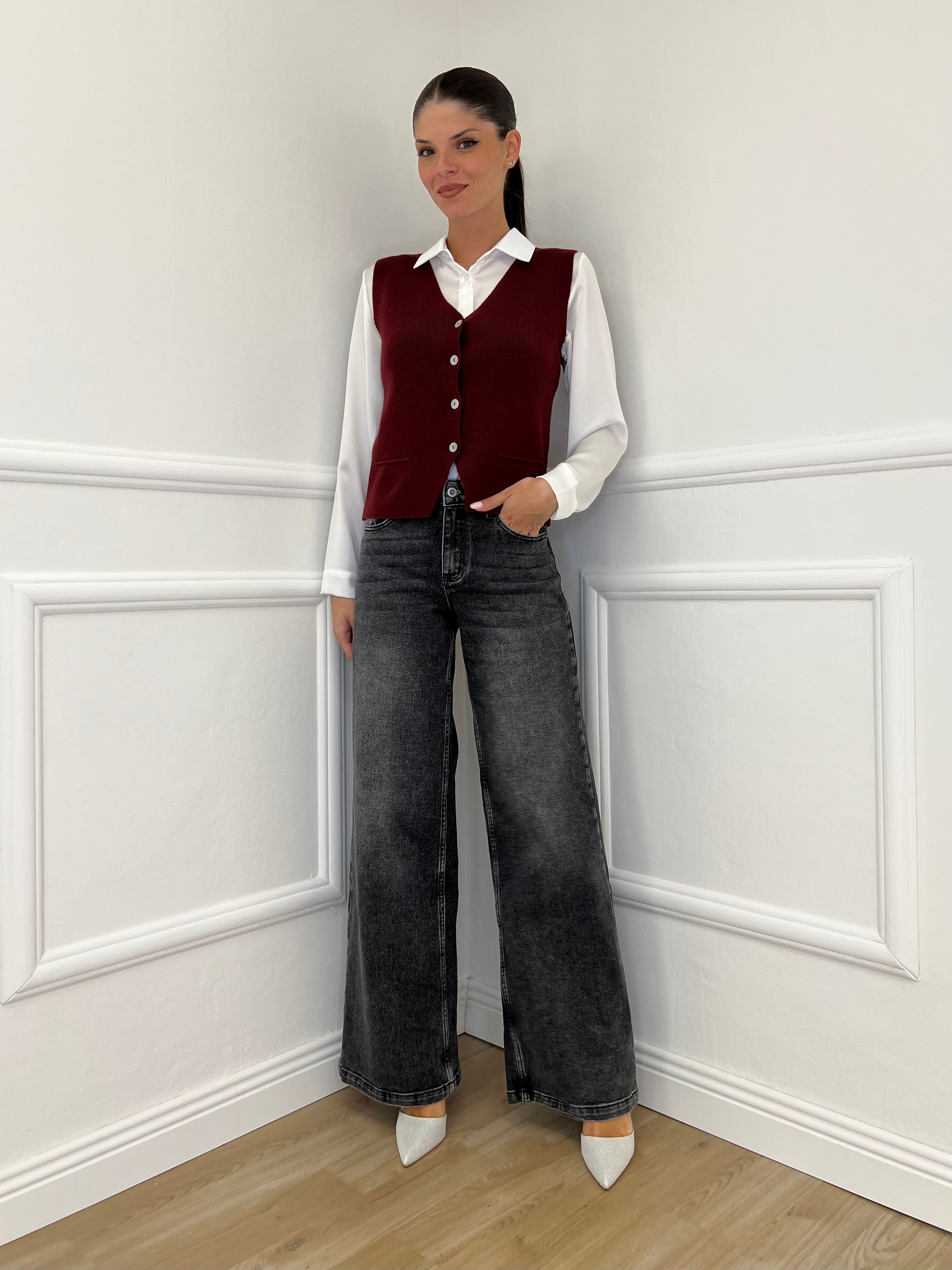 5013 Bordeaux Knitted Vest