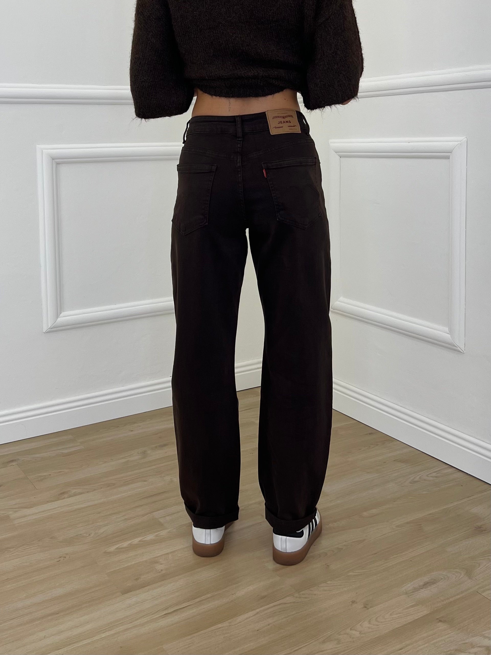 Jeans Mom Fit H3896-2 Marrone