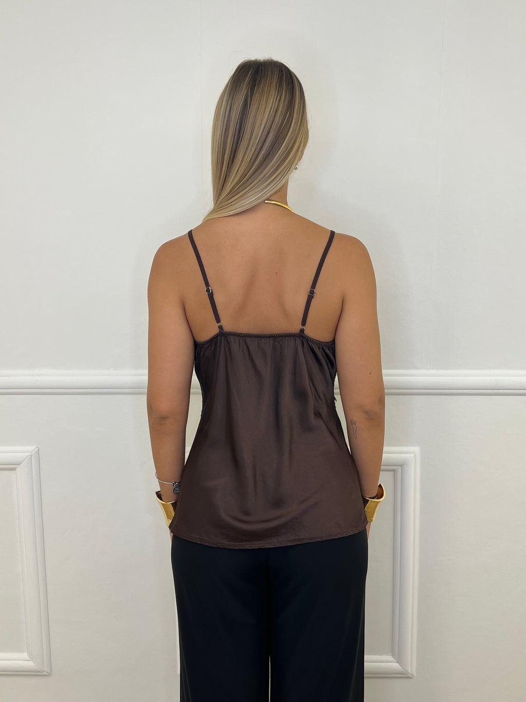 Top In Raso Con Pizzo 80228 Moro