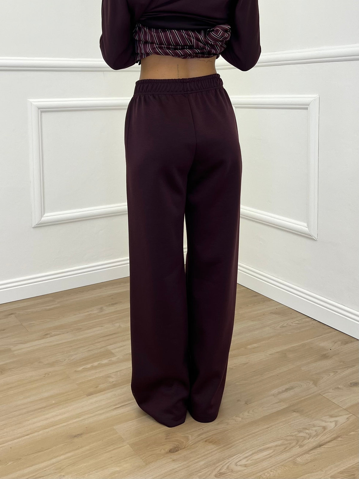 Tuta Oversize Girocollo D27629 Burgundy
