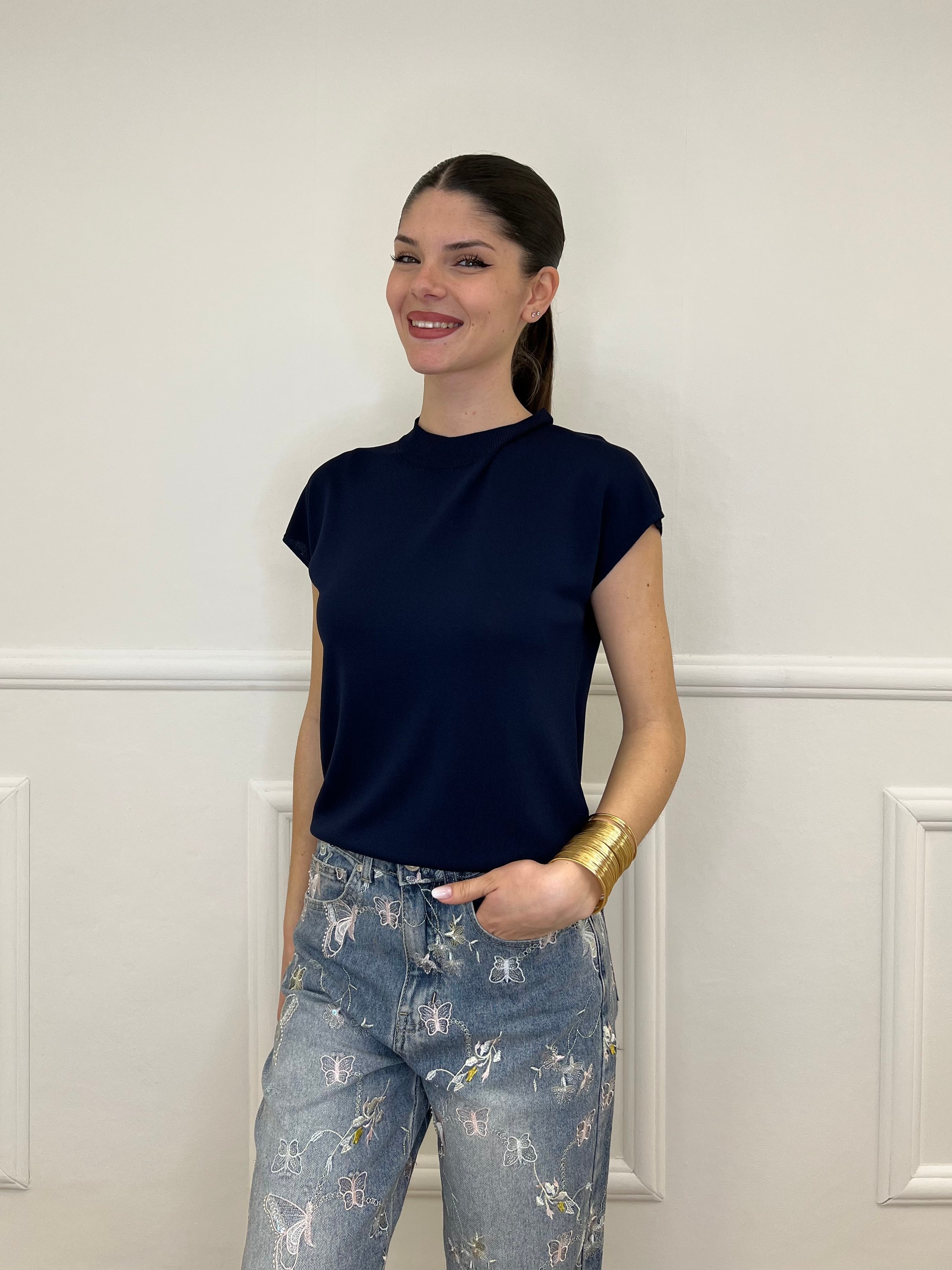 Lupetto In Viscosa Smanicato 6197