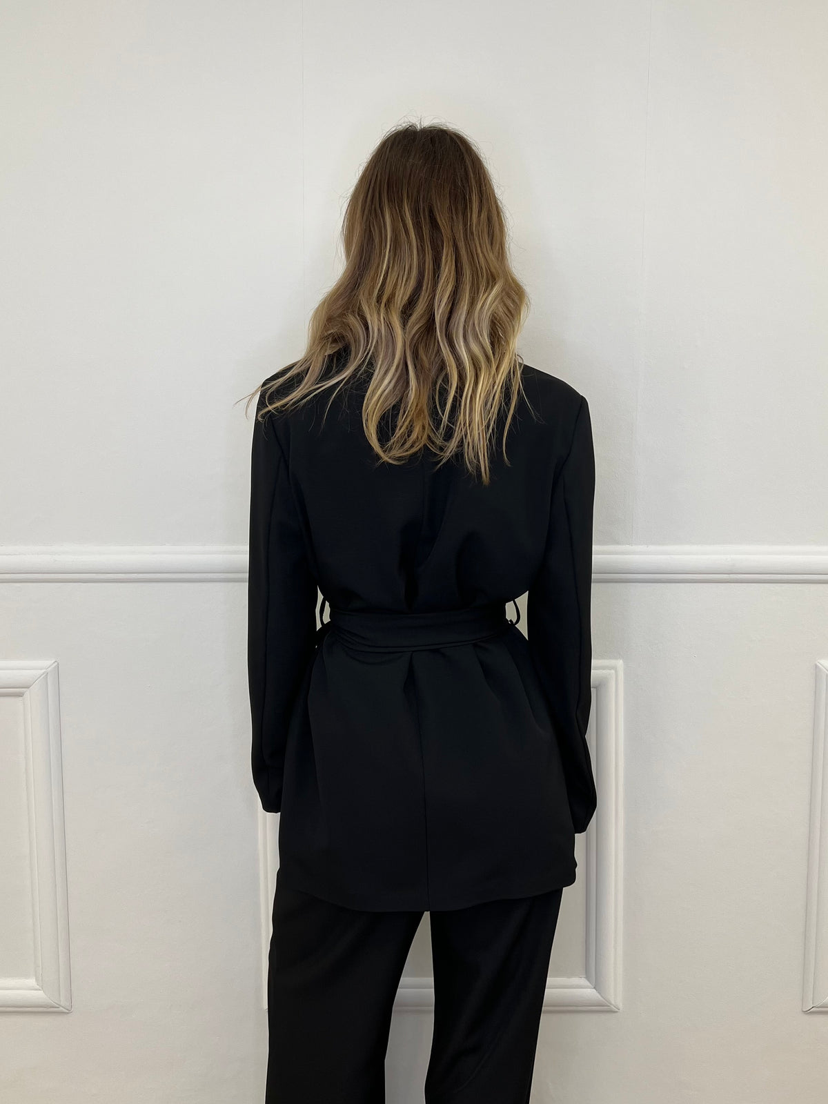 Tailleur Con Cintura 51025 Nero
