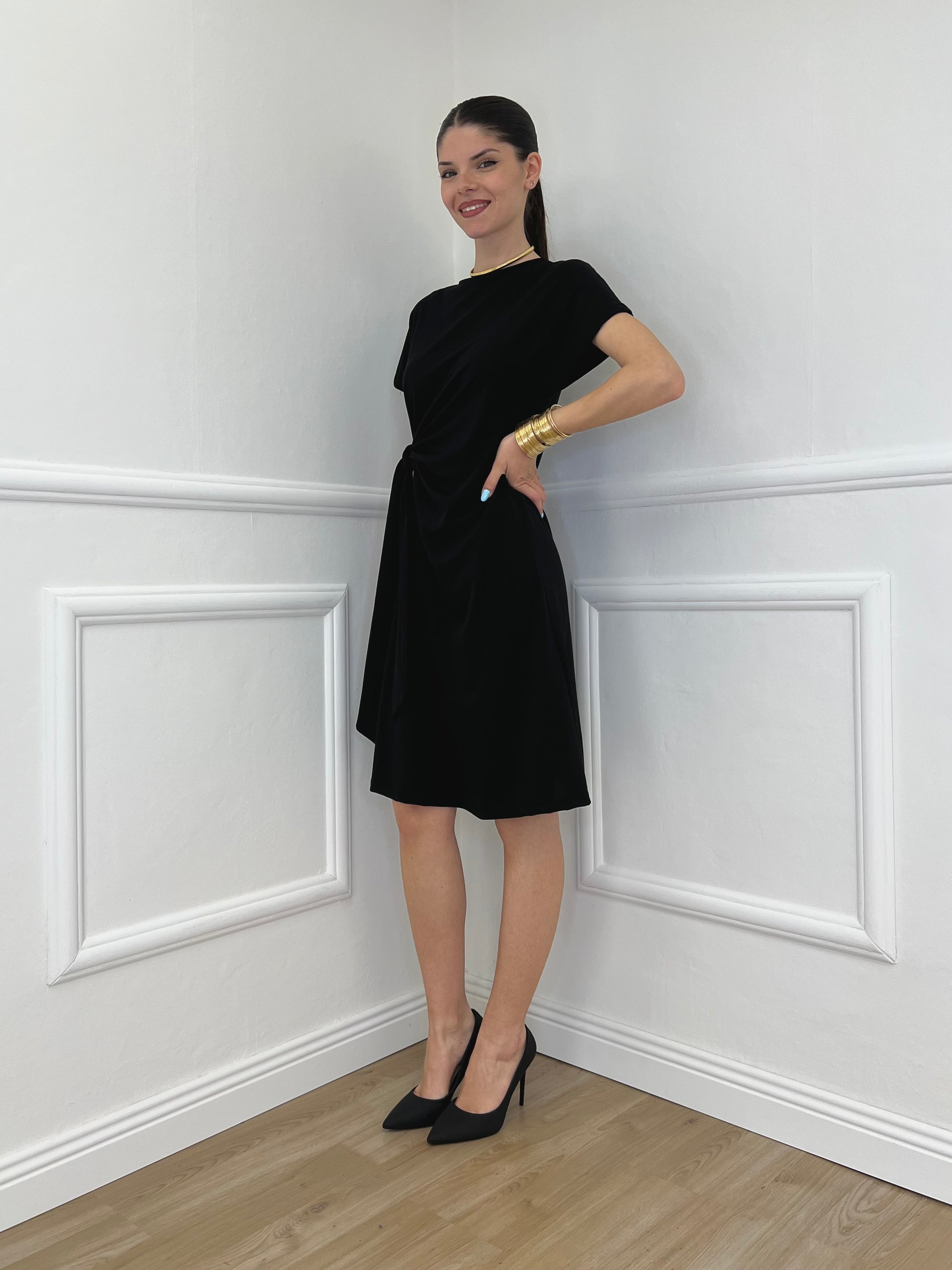 Vestito Con Drappeggio e Fiocco 4782 Nero