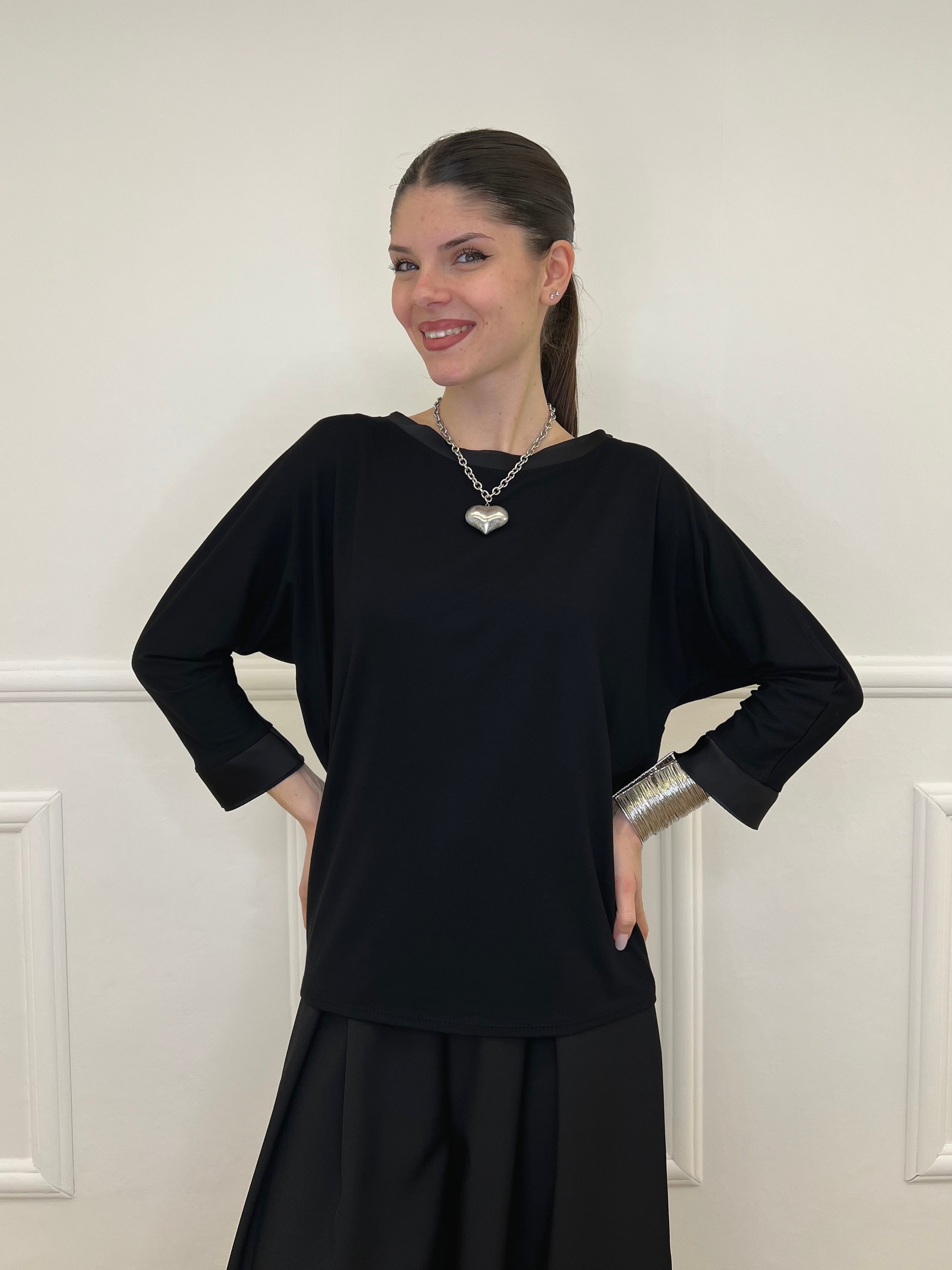 Maglia Barchetta Con Profili in Satin 43002