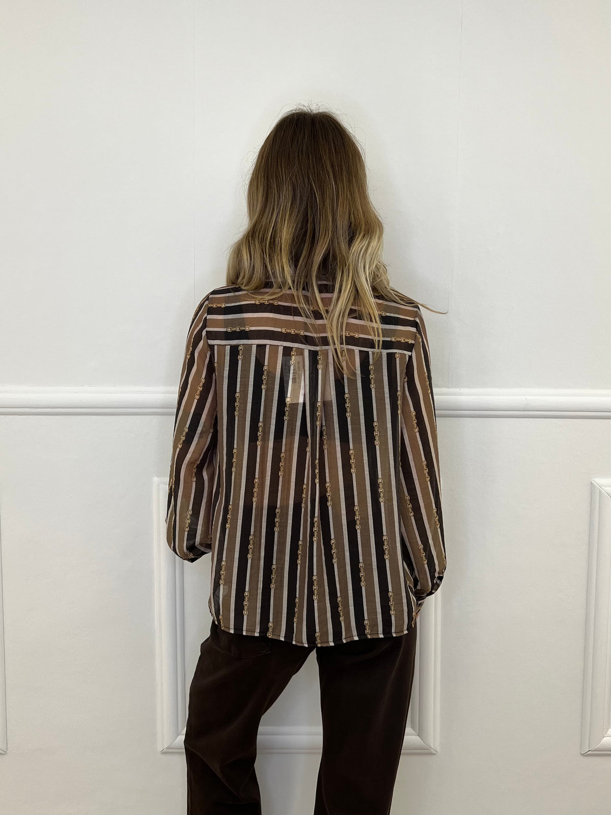Camicia Tencel Righe Drappeggi L6675 Marrone