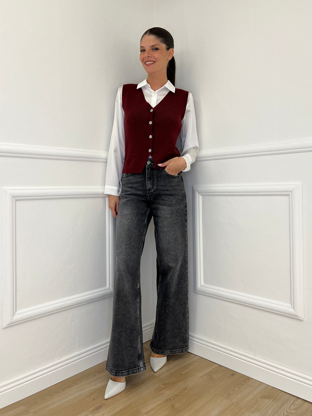5013 Bordeaux Knitted Vest