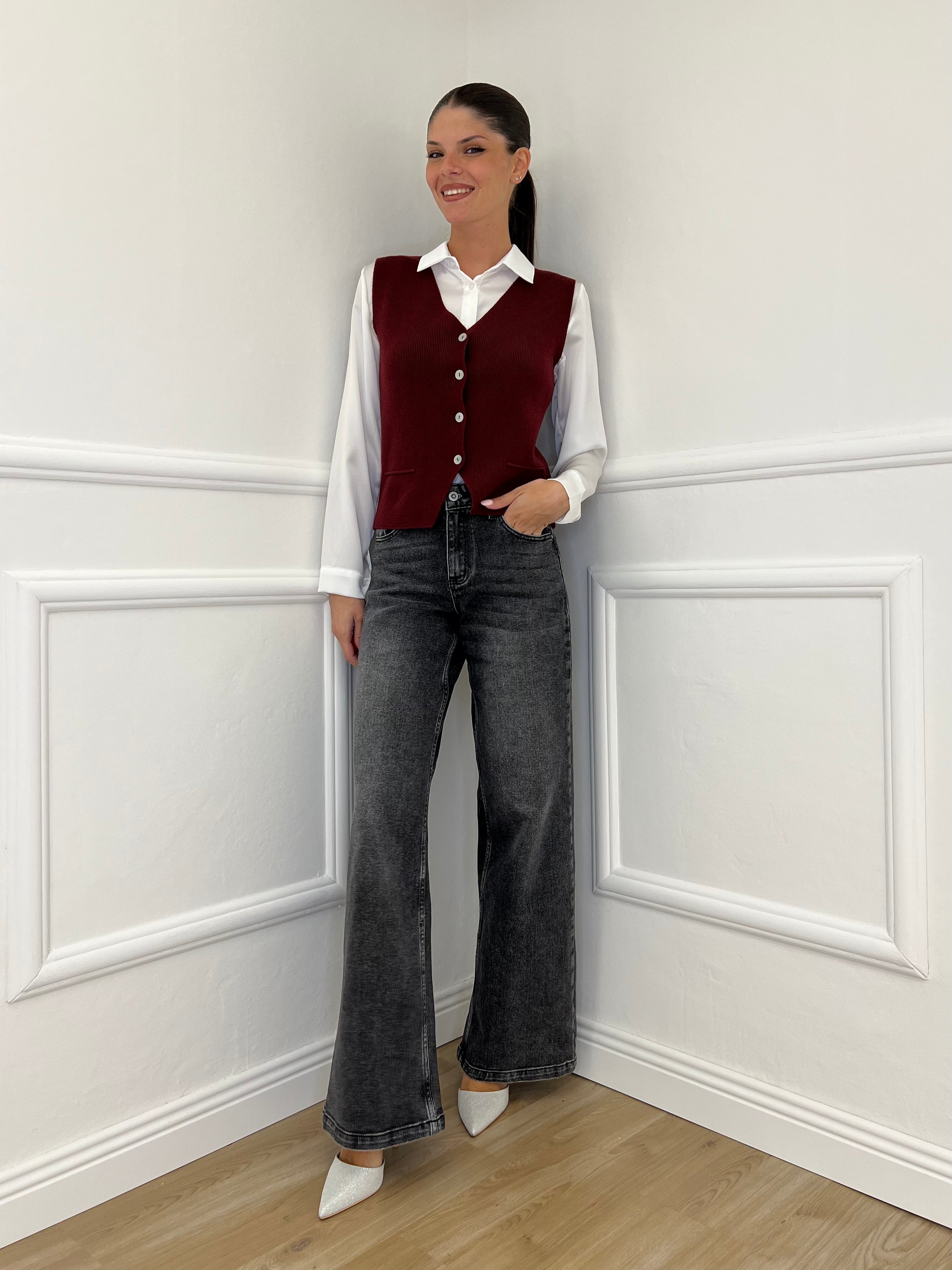 5013 Bordeaux Knitted Vest