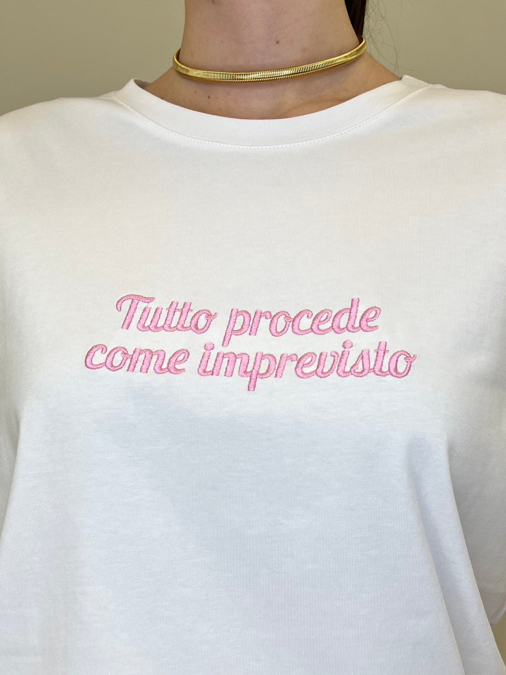 T-shirt Over "Tutto Procede Come Imprevisto"