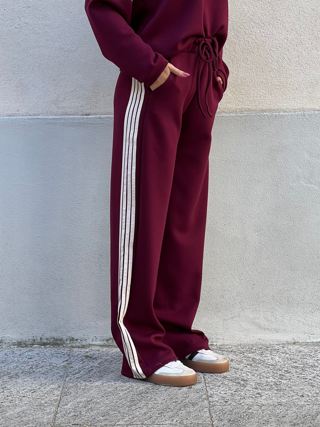 Tuta Viscosa Bande 23162 Burgundy